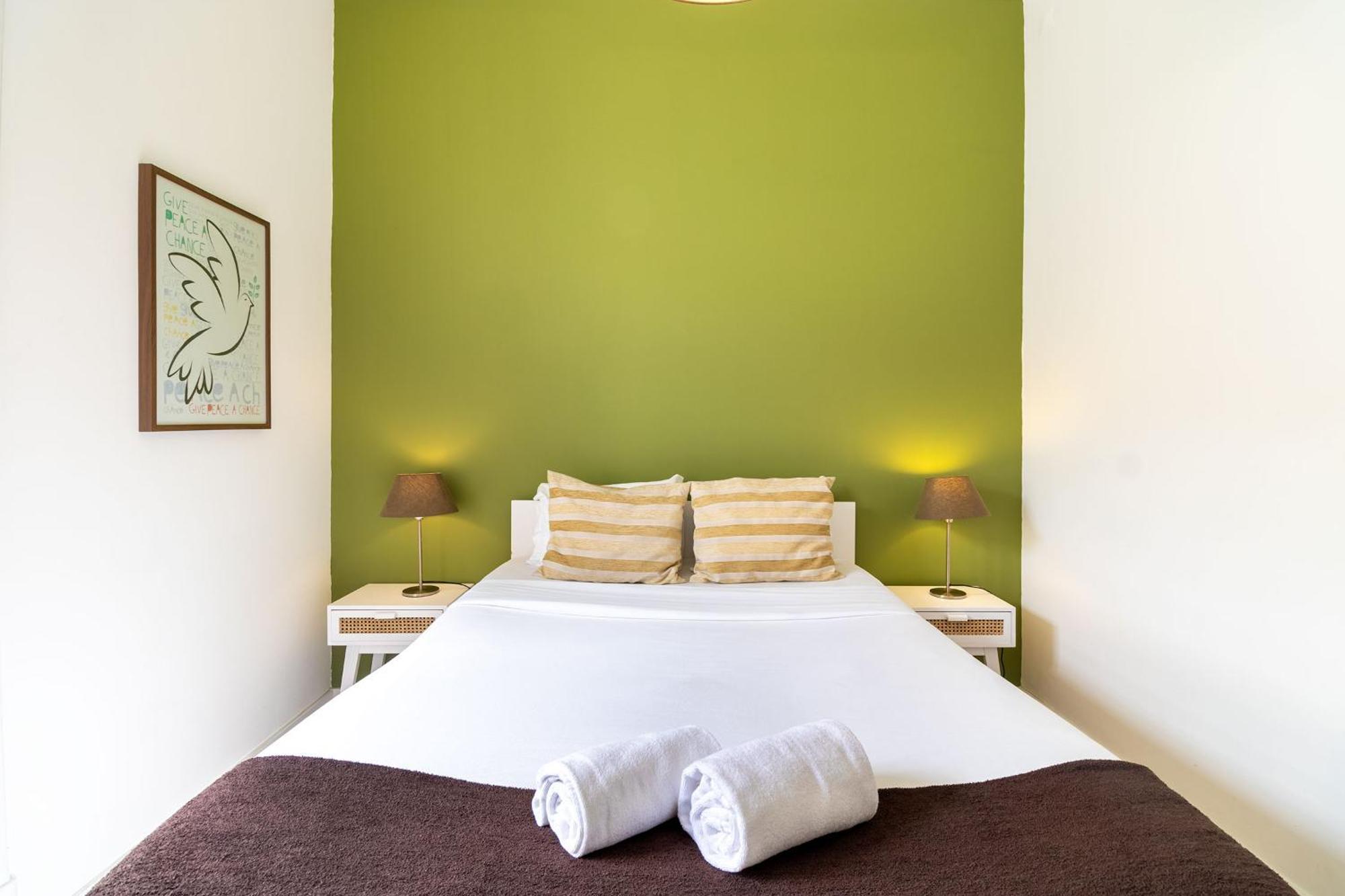 Chagas 17 By Central Hill Apartments *