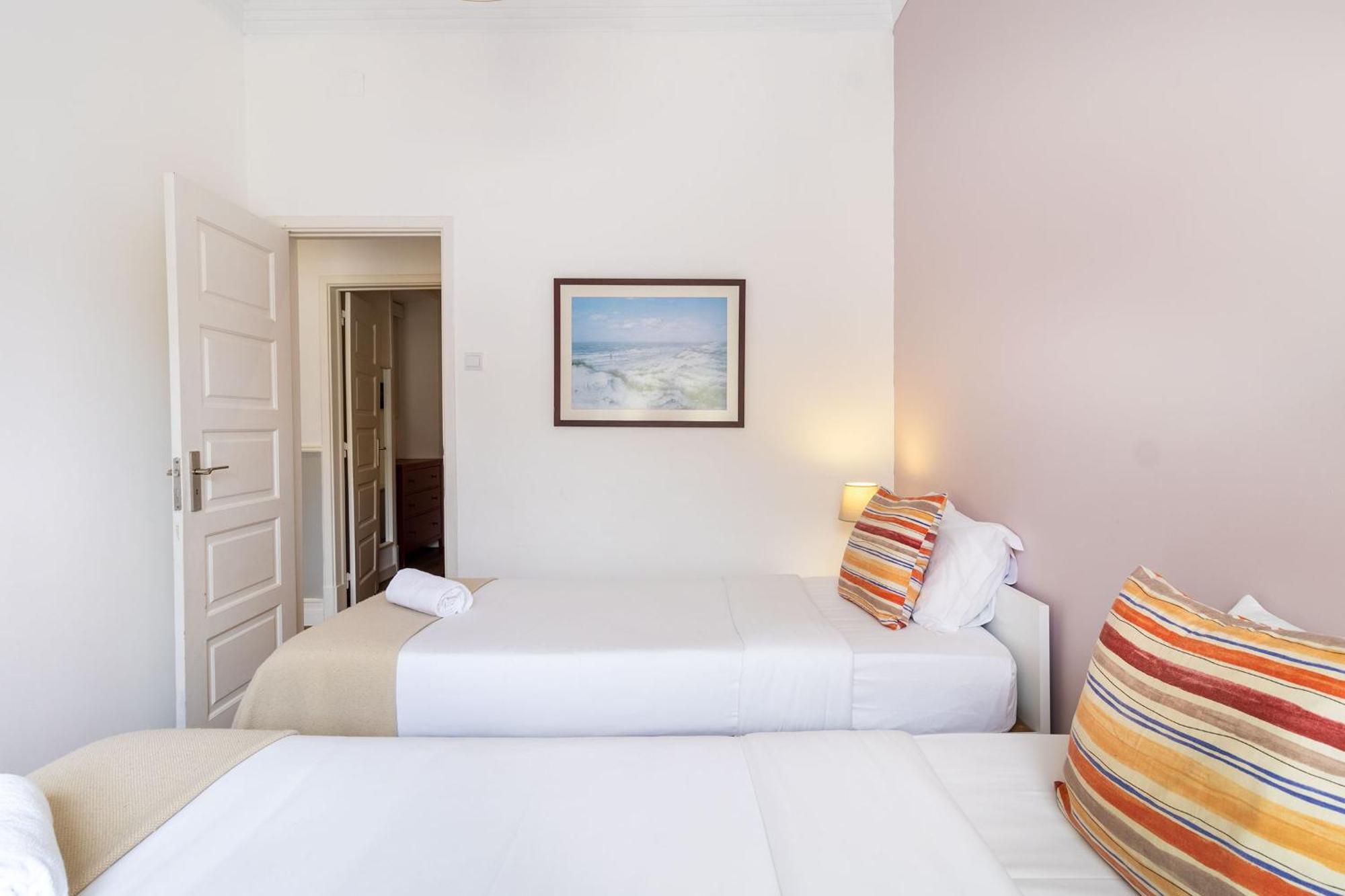 Chagas 17 By Central Hill Apartments Lisbon