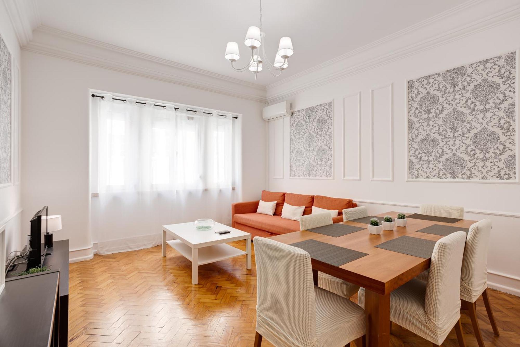 Out & Apartamento Lisboa