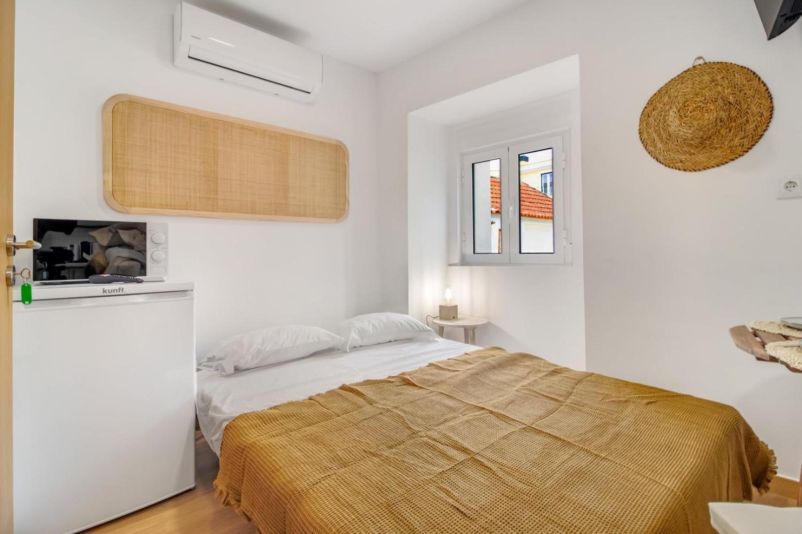 Modern Cocoon In Santos W Ac | By Airnest *