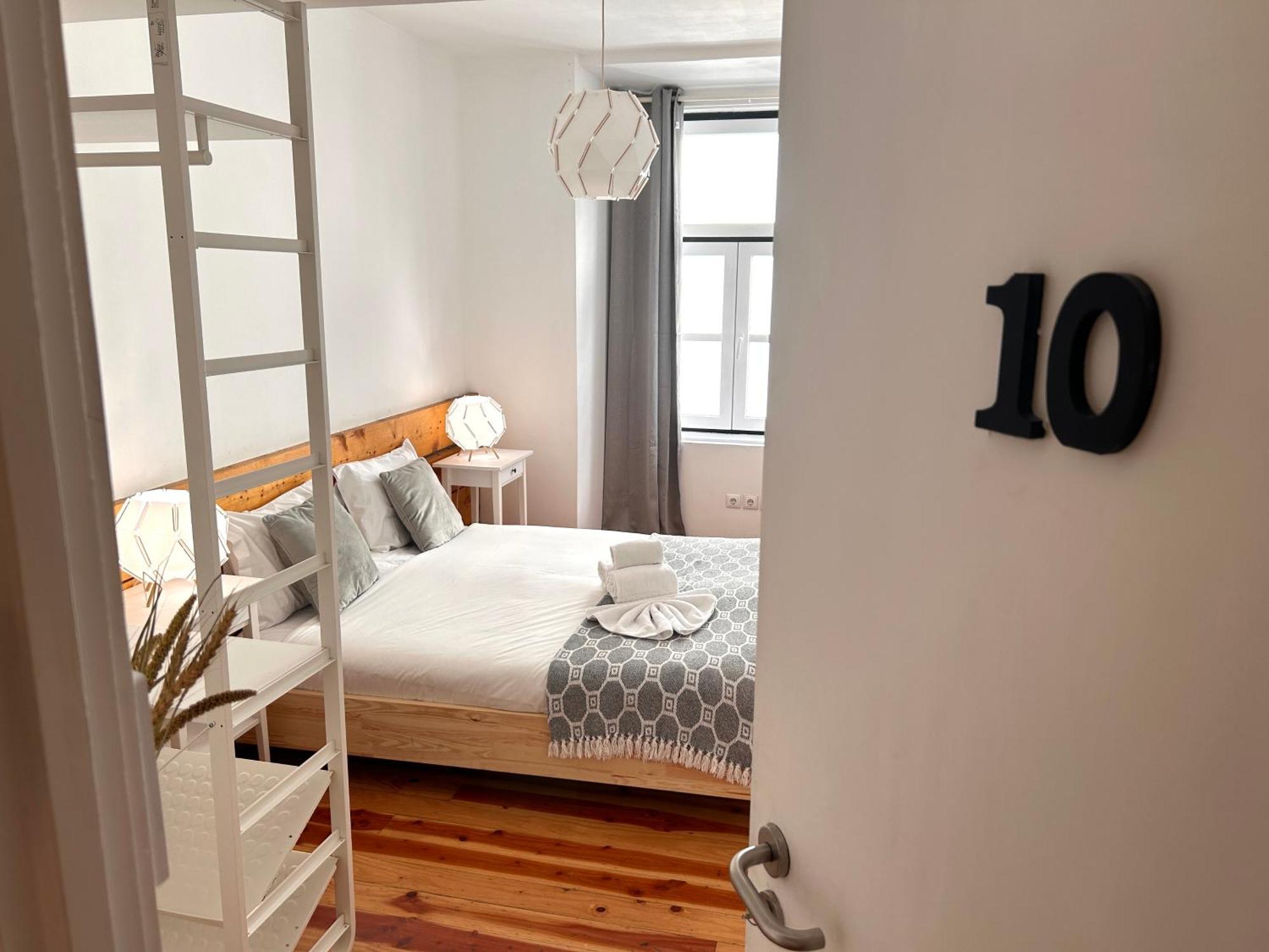 262 Baixa Guest house *