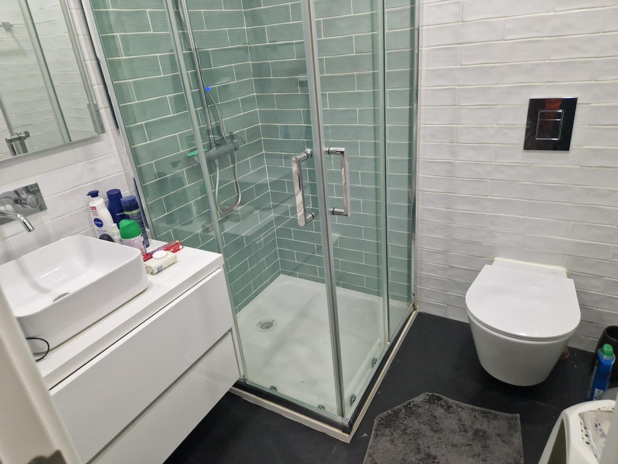 Olaias 1 Homestay Lisbon
