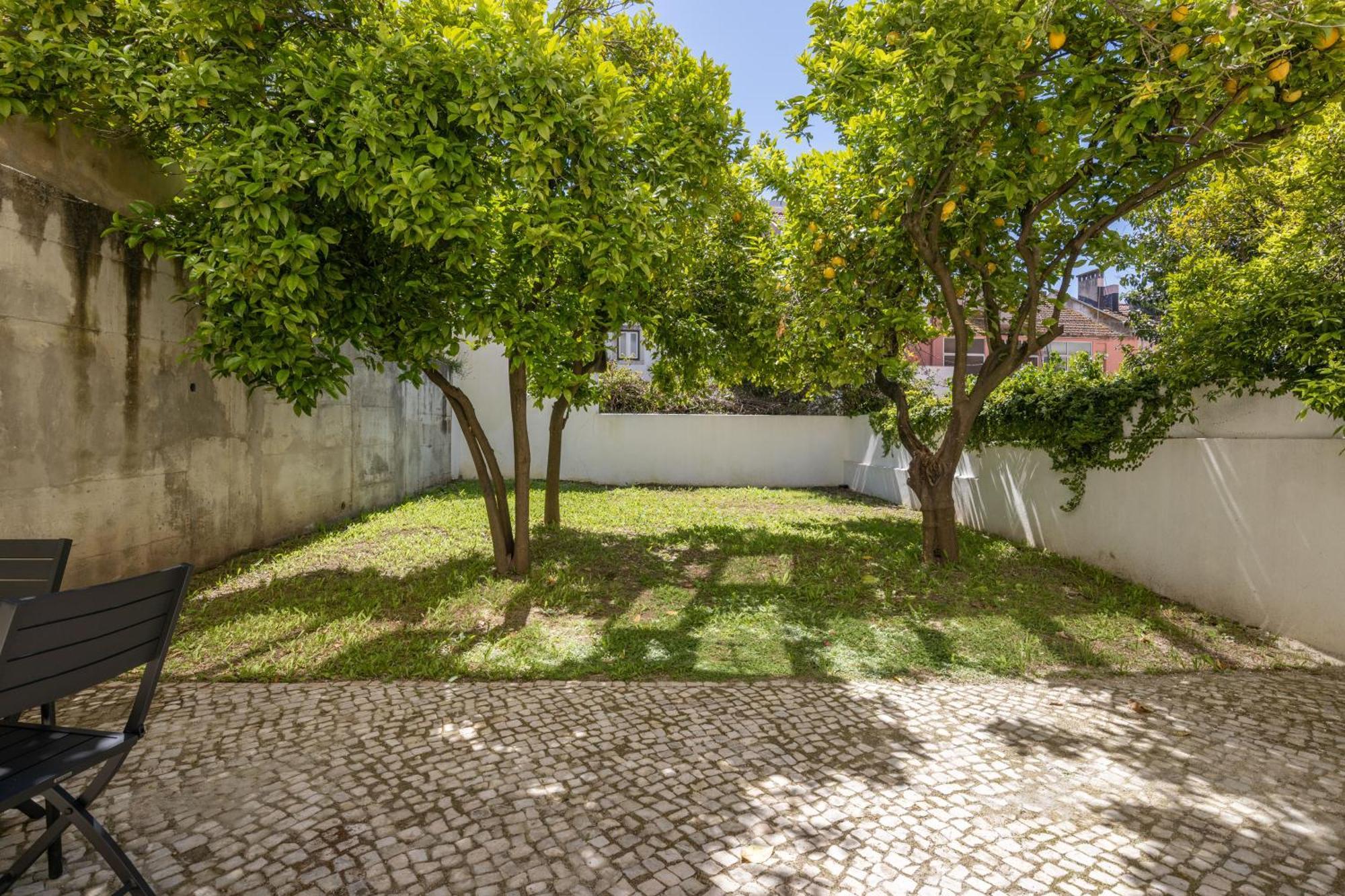 Apartment Fancy 2bdr Duplex With Patio By Lovelystay
