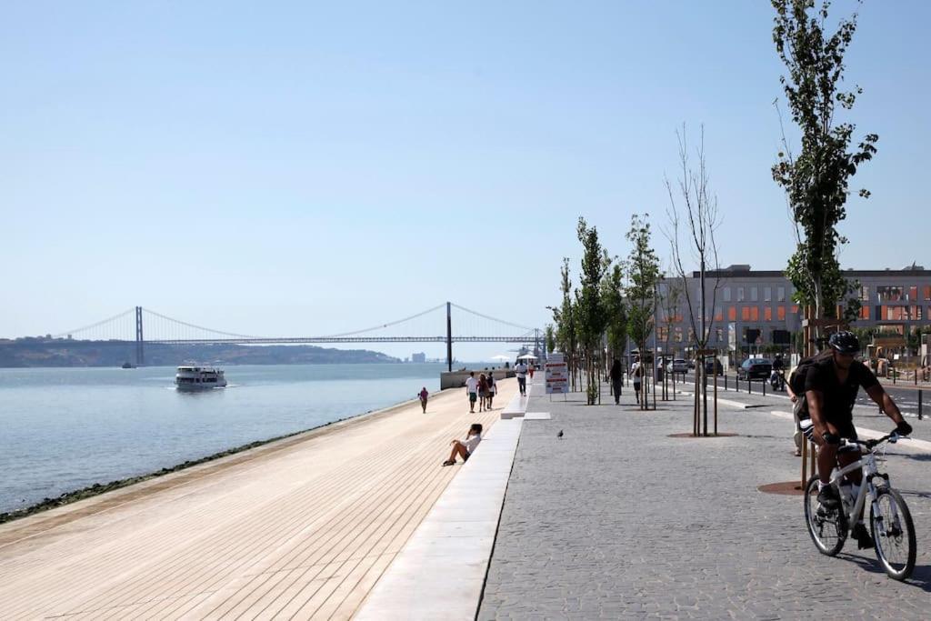 Mc Warm Romantic 3br2ba @ Trendy Principe Real * Lisboa