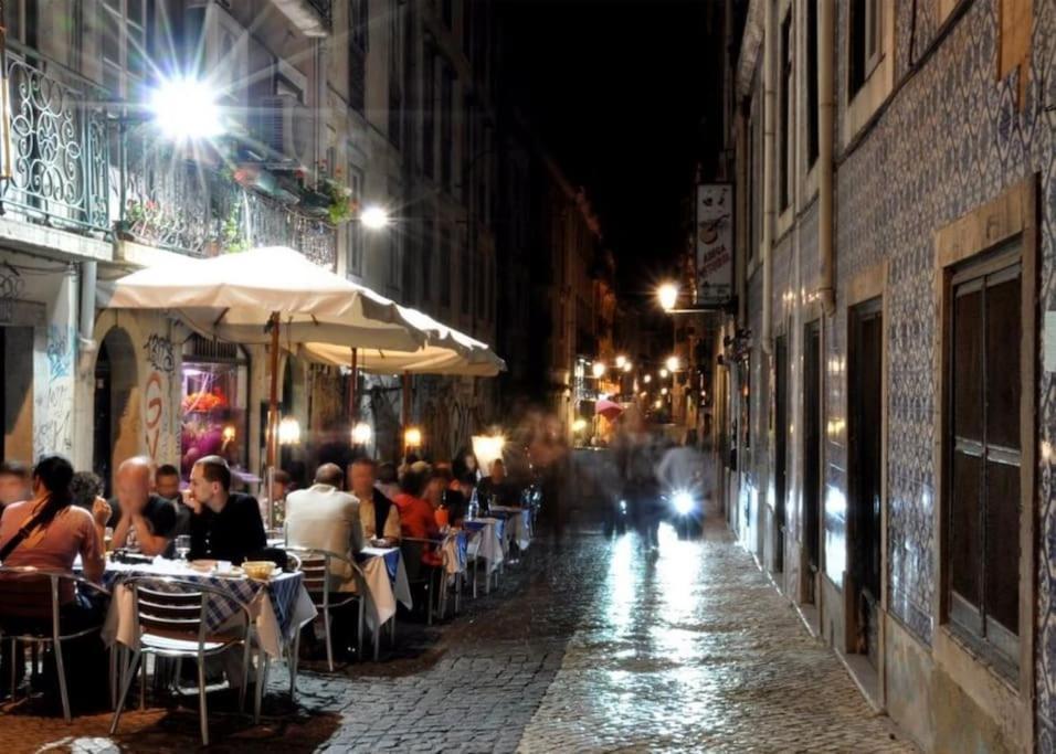 Mc Warm Romantic 3br2ba @ Trendy Principe Real * Lisboa