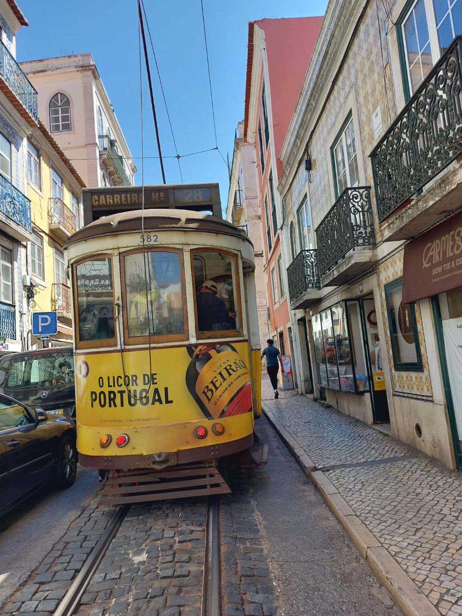 In The Heart Of Apartment Lisbon