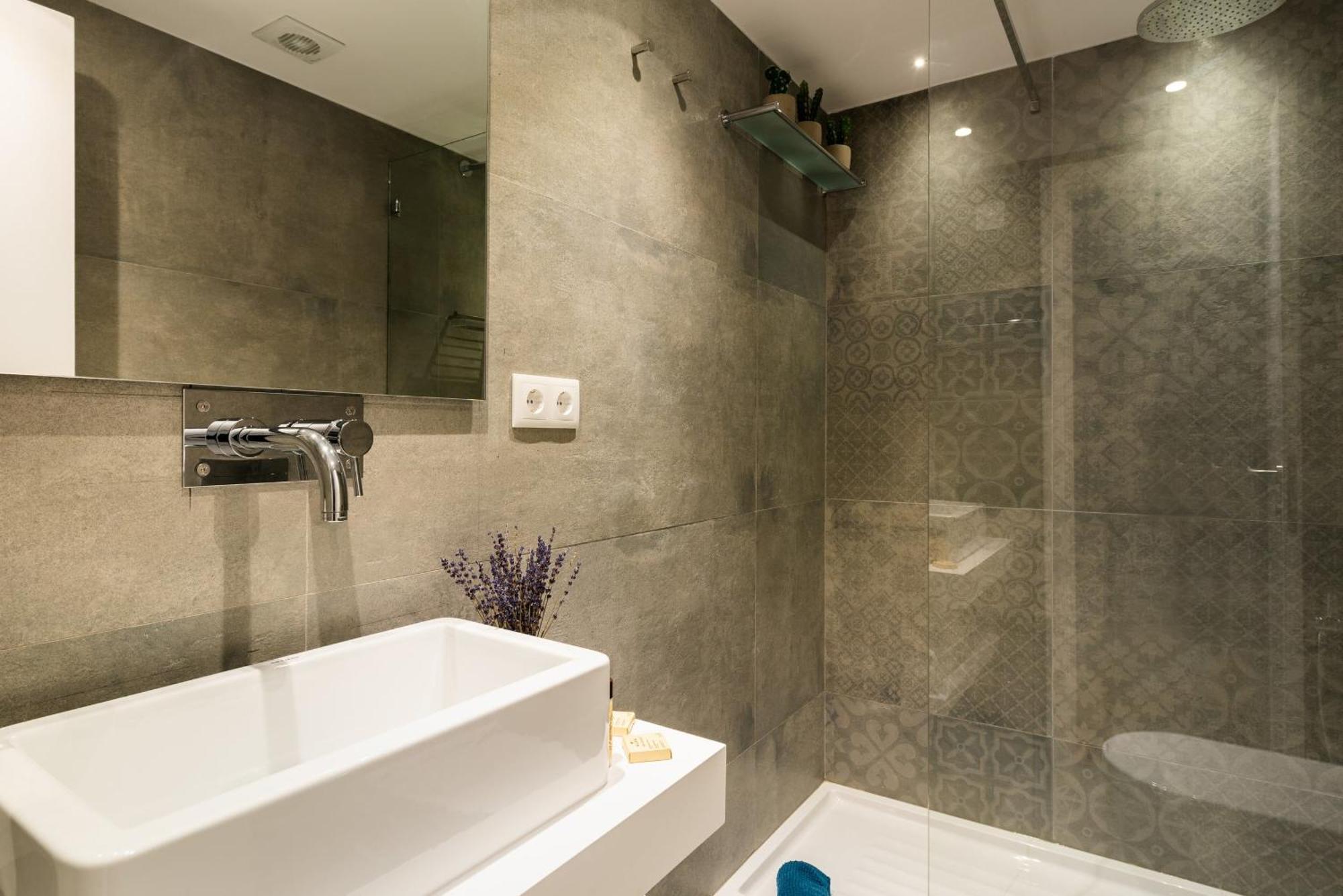 Designer In One Of Lisbon's Trendiest Quarters Apartamento