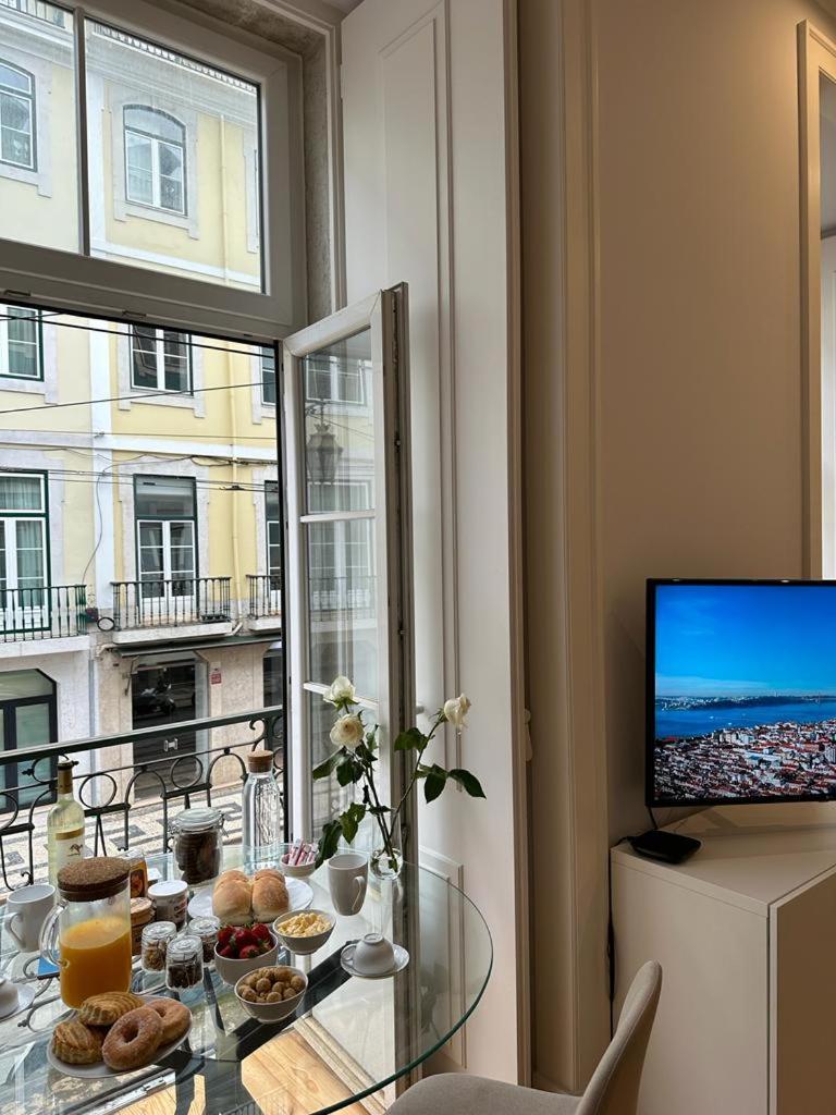 Quarto Grande Com Varanda, Wc Partilhado Lisbon
