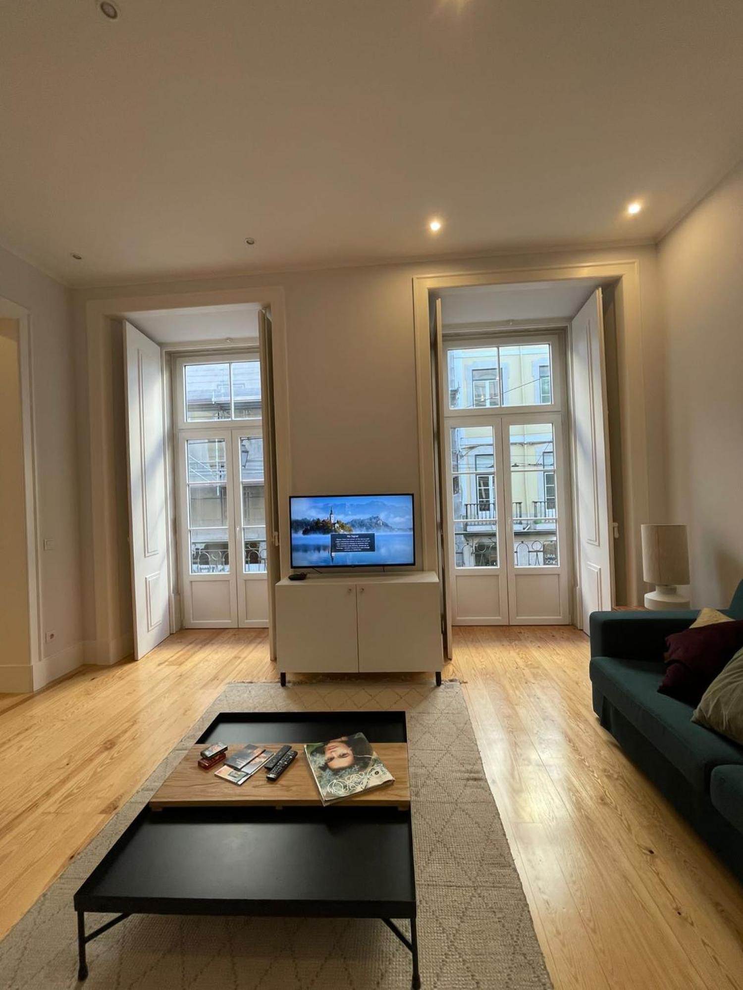 Quarto Grande Com Varanda, Wc Partilhado Lisbon