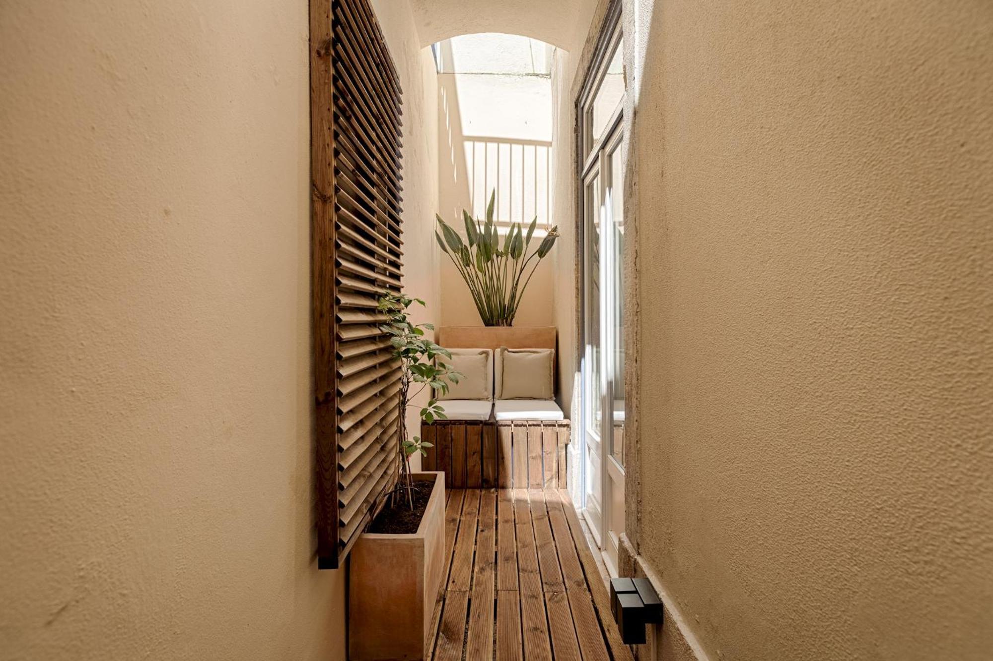 Romantic Gem In Alfama * Lisbon