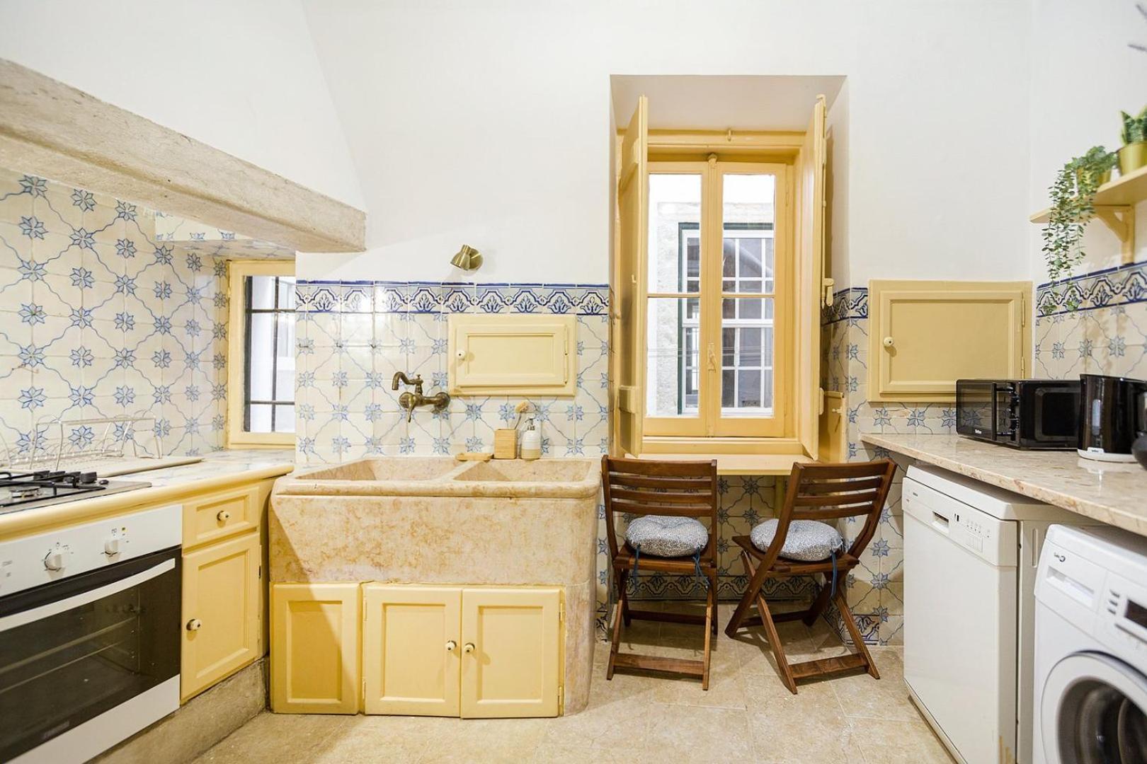 Casa de Férias Guestready - Classical Portuguese Style Family In Bohomeain Alfama Lisboa