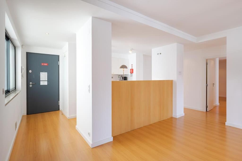 Apartment For The Lovers- Downtown Lisbon- Free Parking