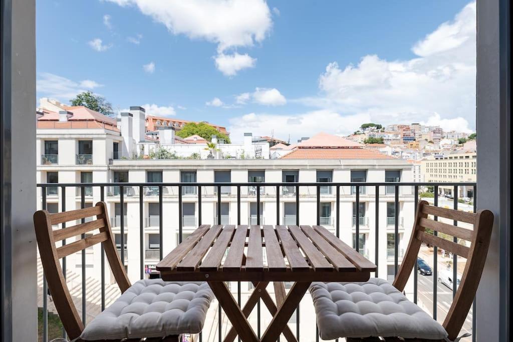 For The Lovers- Downtown Lisbon- Free Parking Apartment Lisbon