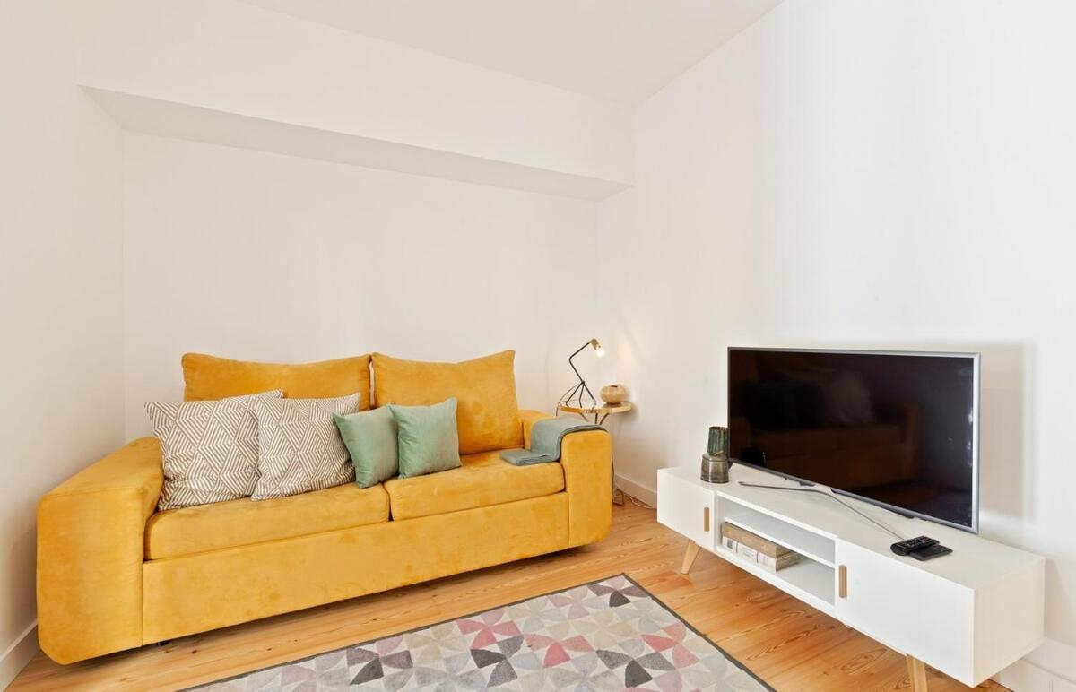Bright 2 Bedroom With Parking In Inn *