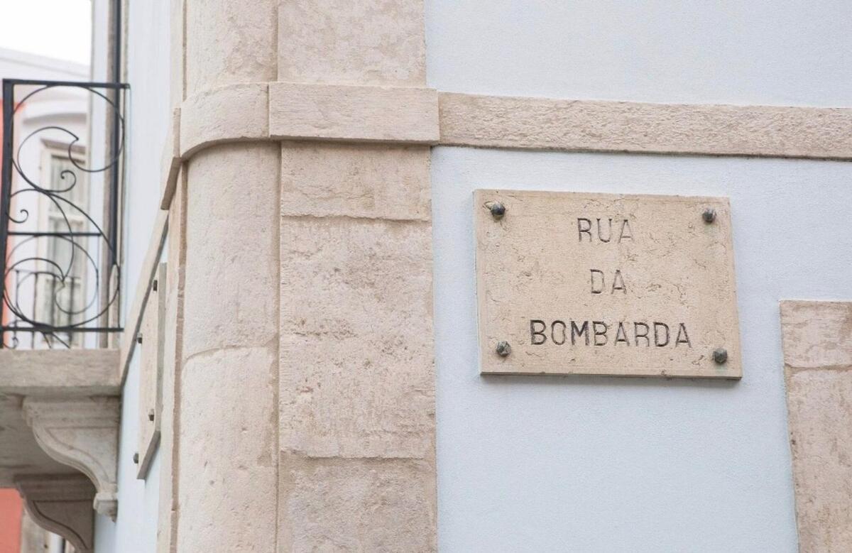 Bright 2 Bedroom With Parking In * Lisbon