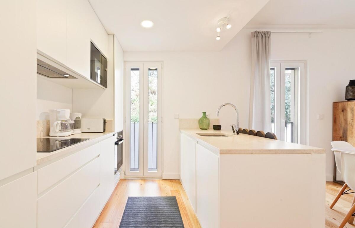 Bright 2 Bedroom With Parking In Inn
