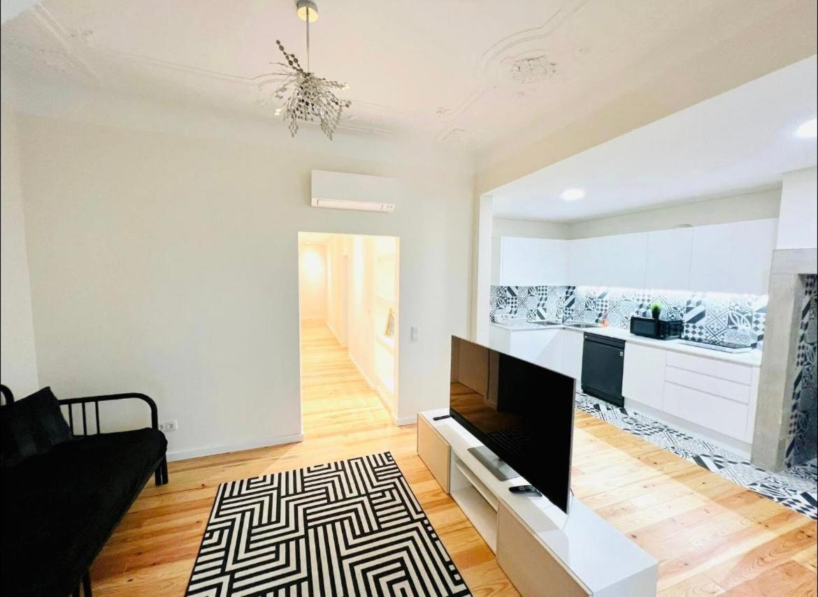 Center 3 Bedroom Flat Next To Avenida Liberdade Lisbon