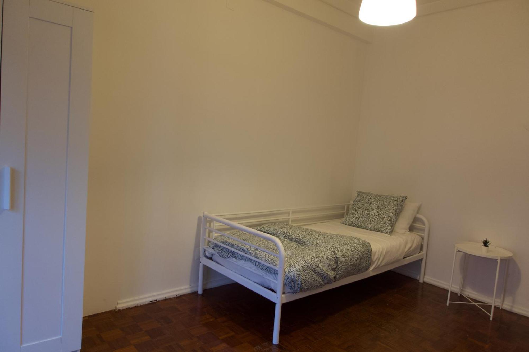Homestay Cosmopolitan - Top Floor *
