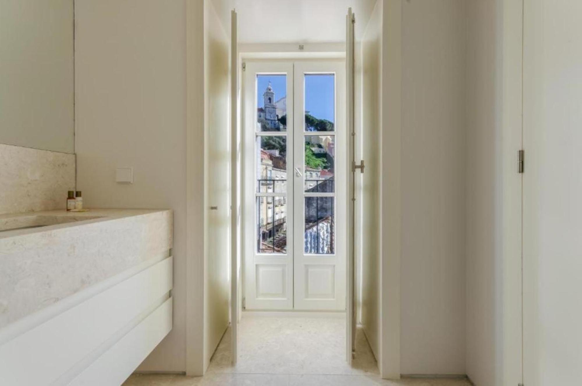 Casas D'mouraria Apartment Lisbon