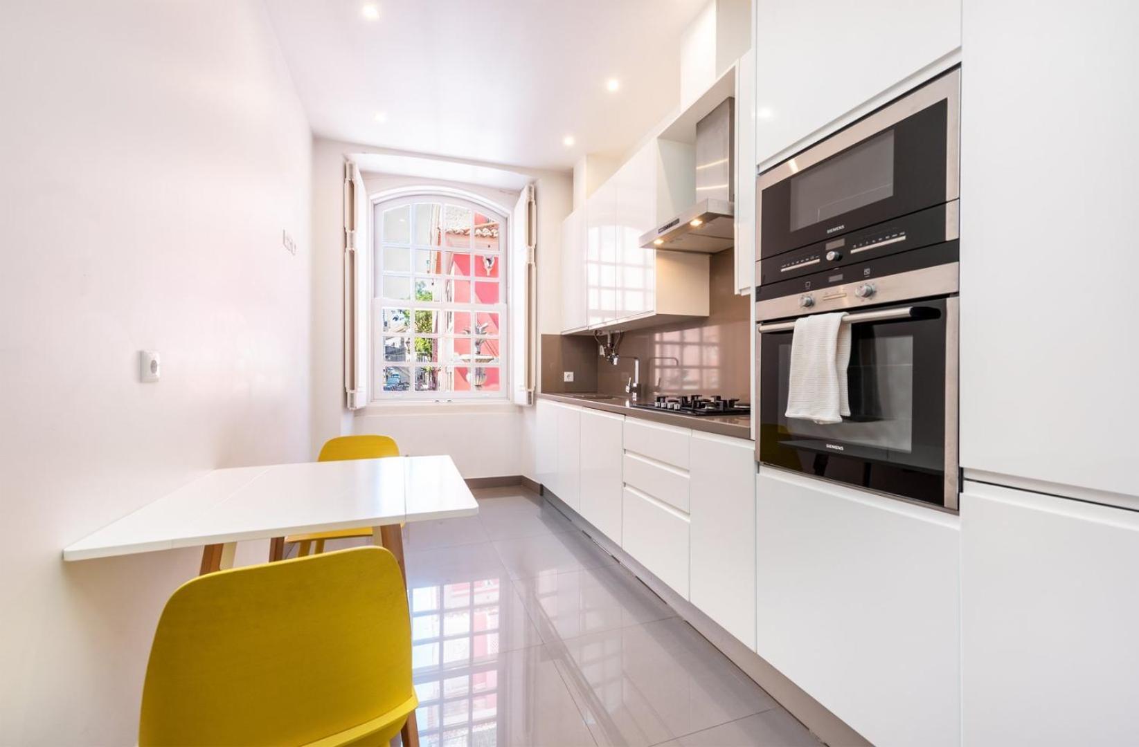 Guestready - Newly Renovated Chiado Haven Apartment