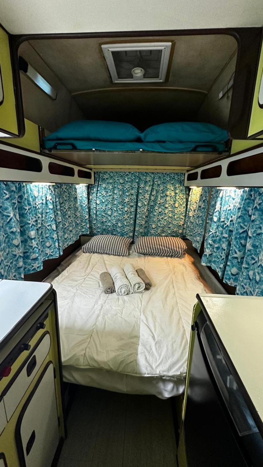 Luxury tent Autocaravana Sally *