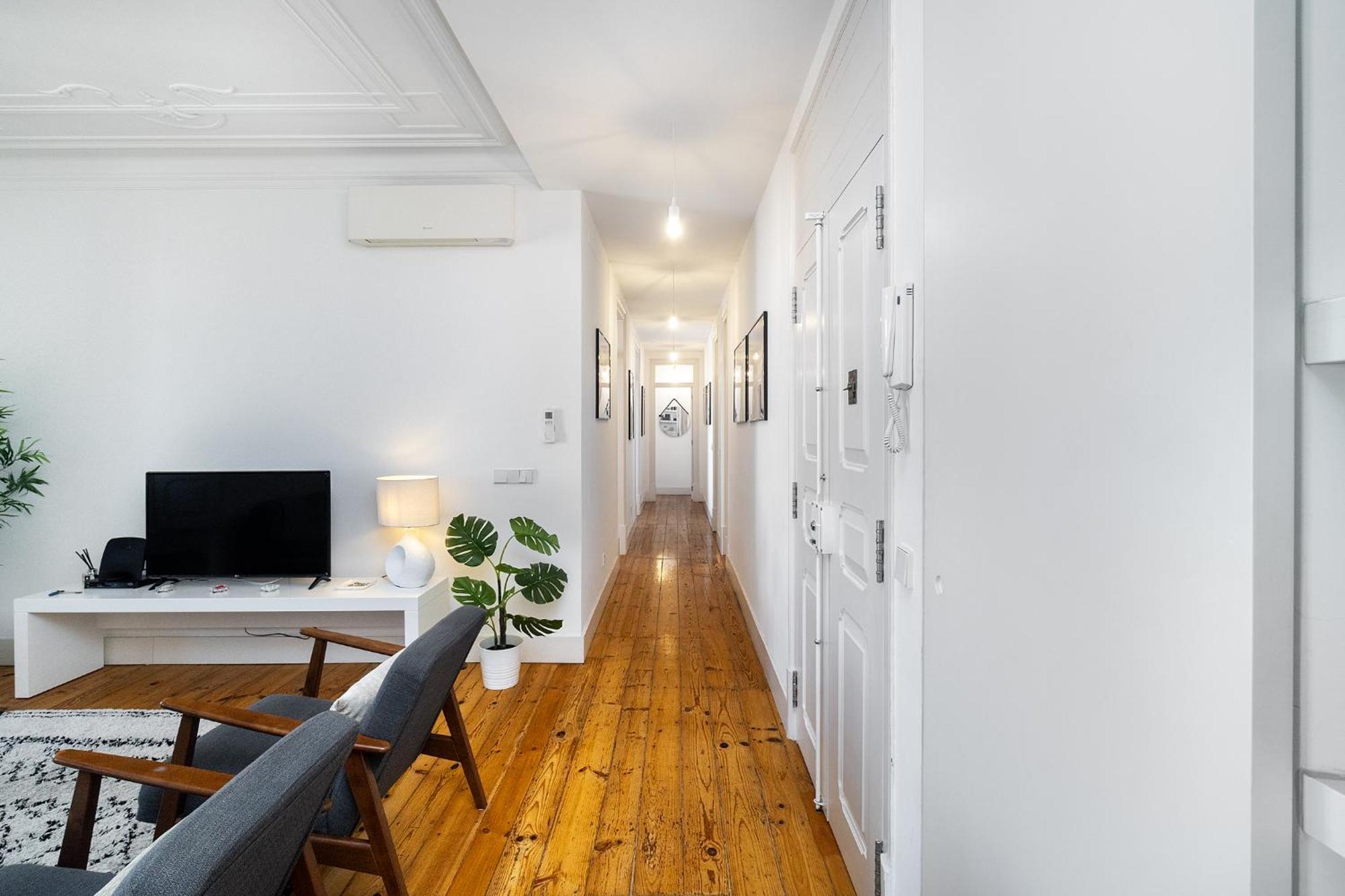 Apartment Whome Classic Beauty & Modern Retreat In Rato Lisbon