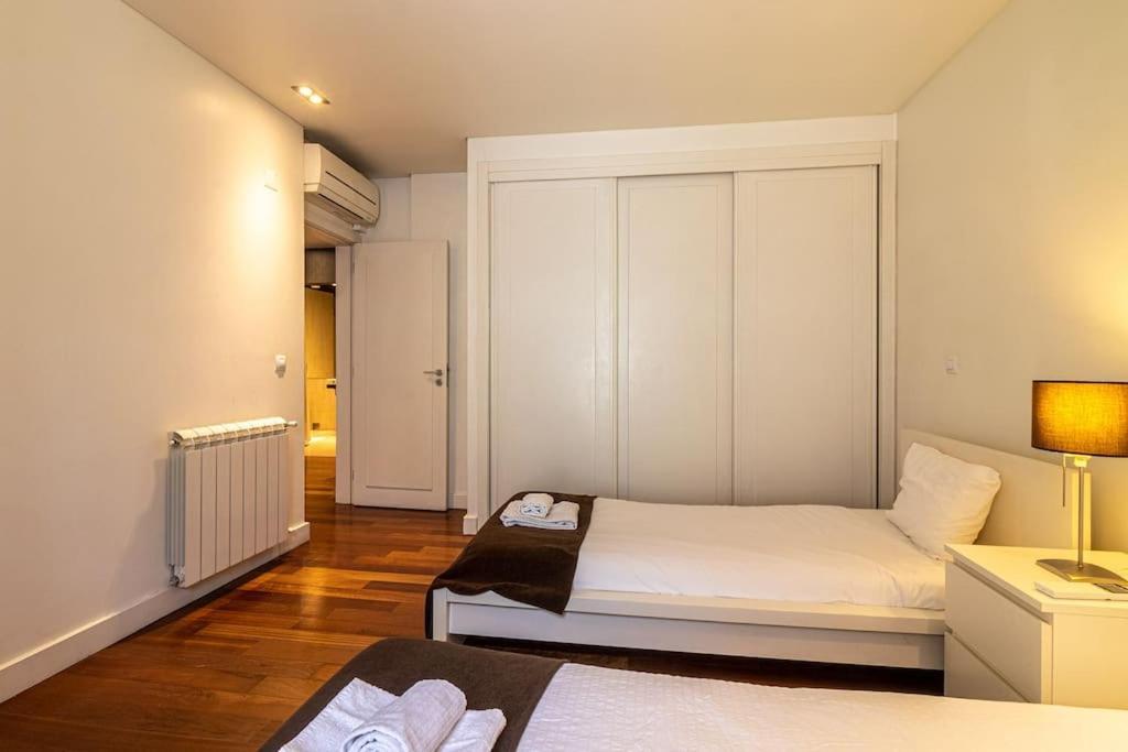 Apartment Chiado Deluxe Terrace 3 Bedroom *