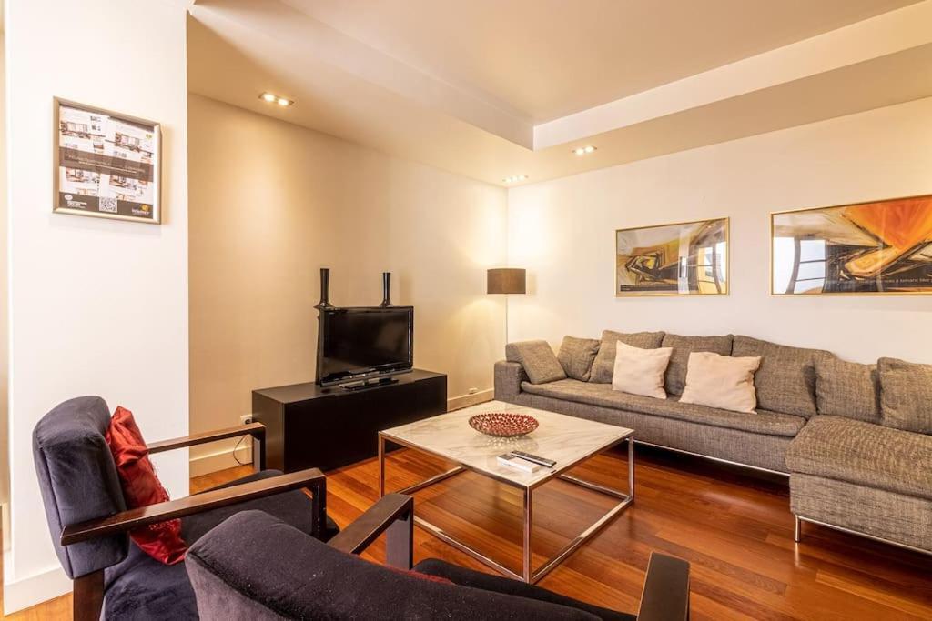Chiado Deluxe Terrace 3 Bedroom Lisbon