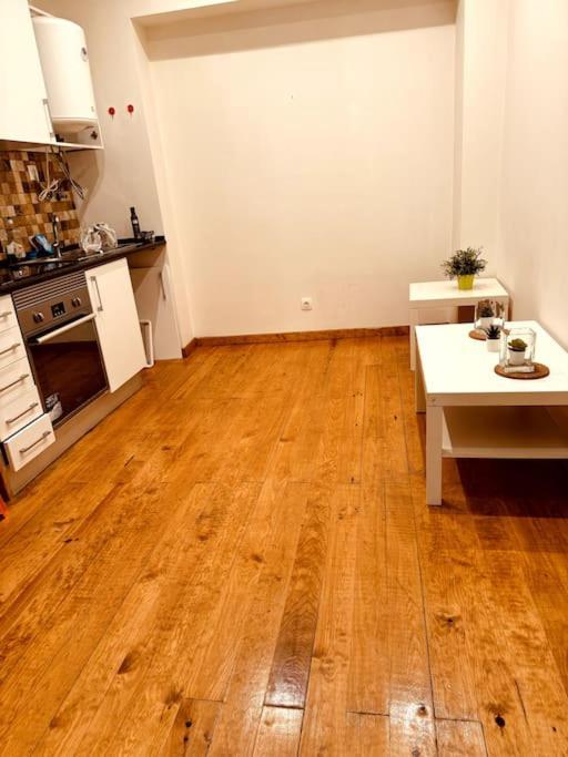 Apartamento Cozy In Stª Catarina Lisboa