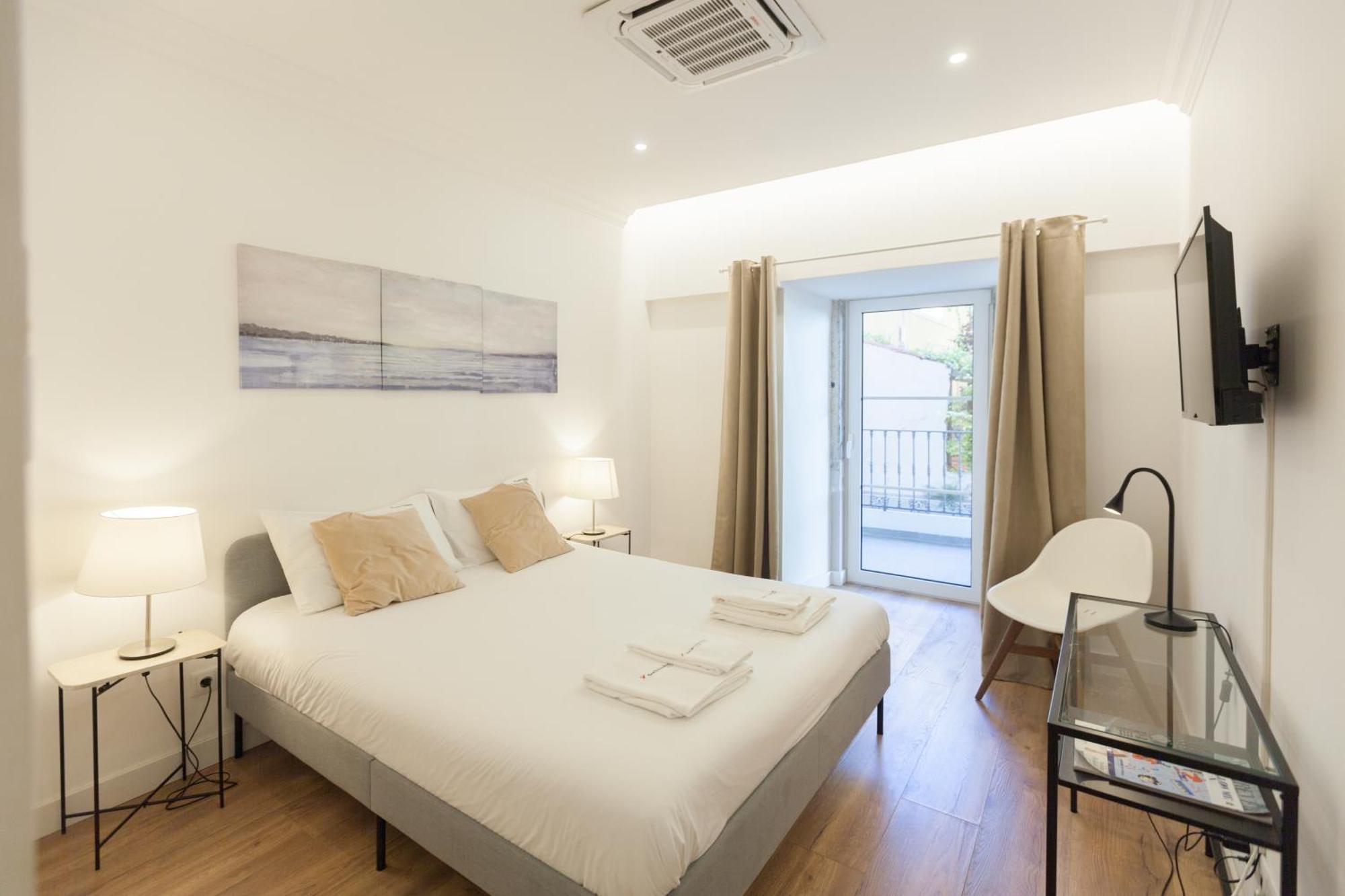 Flh Alcantara Guest house *