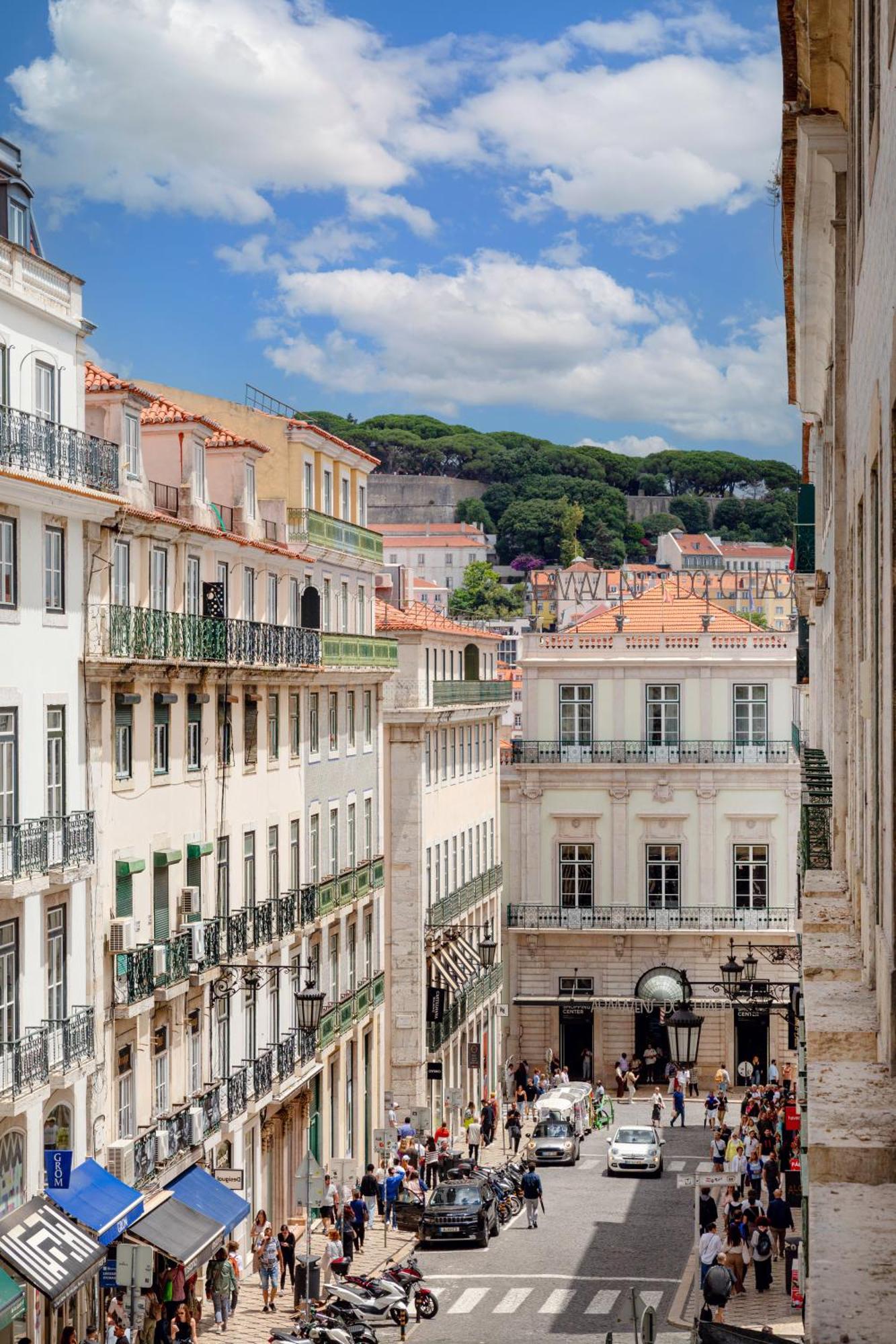 Trendy Chiado Flat * Lisbon