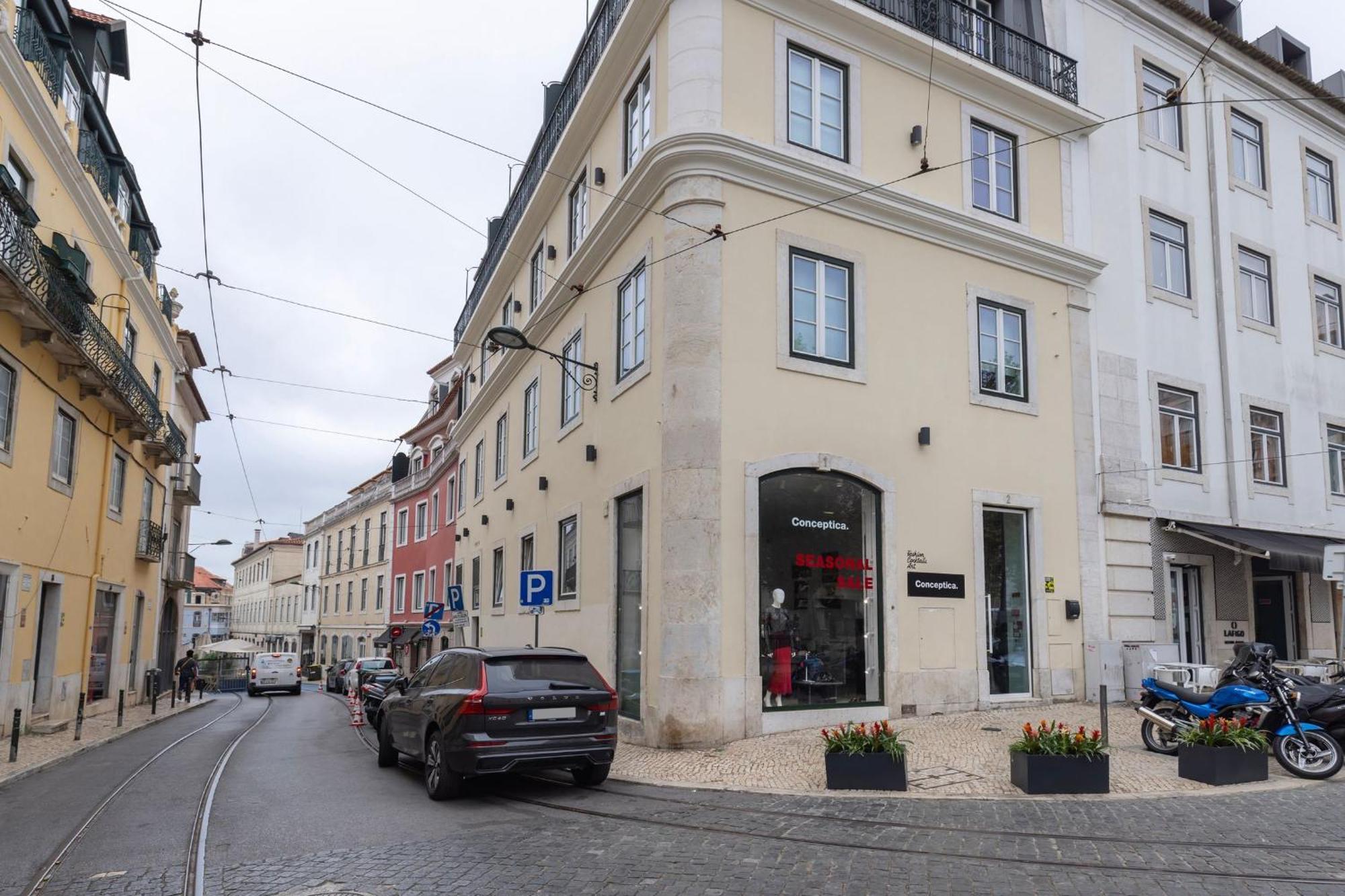 Chiado Center 1bdr Flat By Lovelystay Apartment *