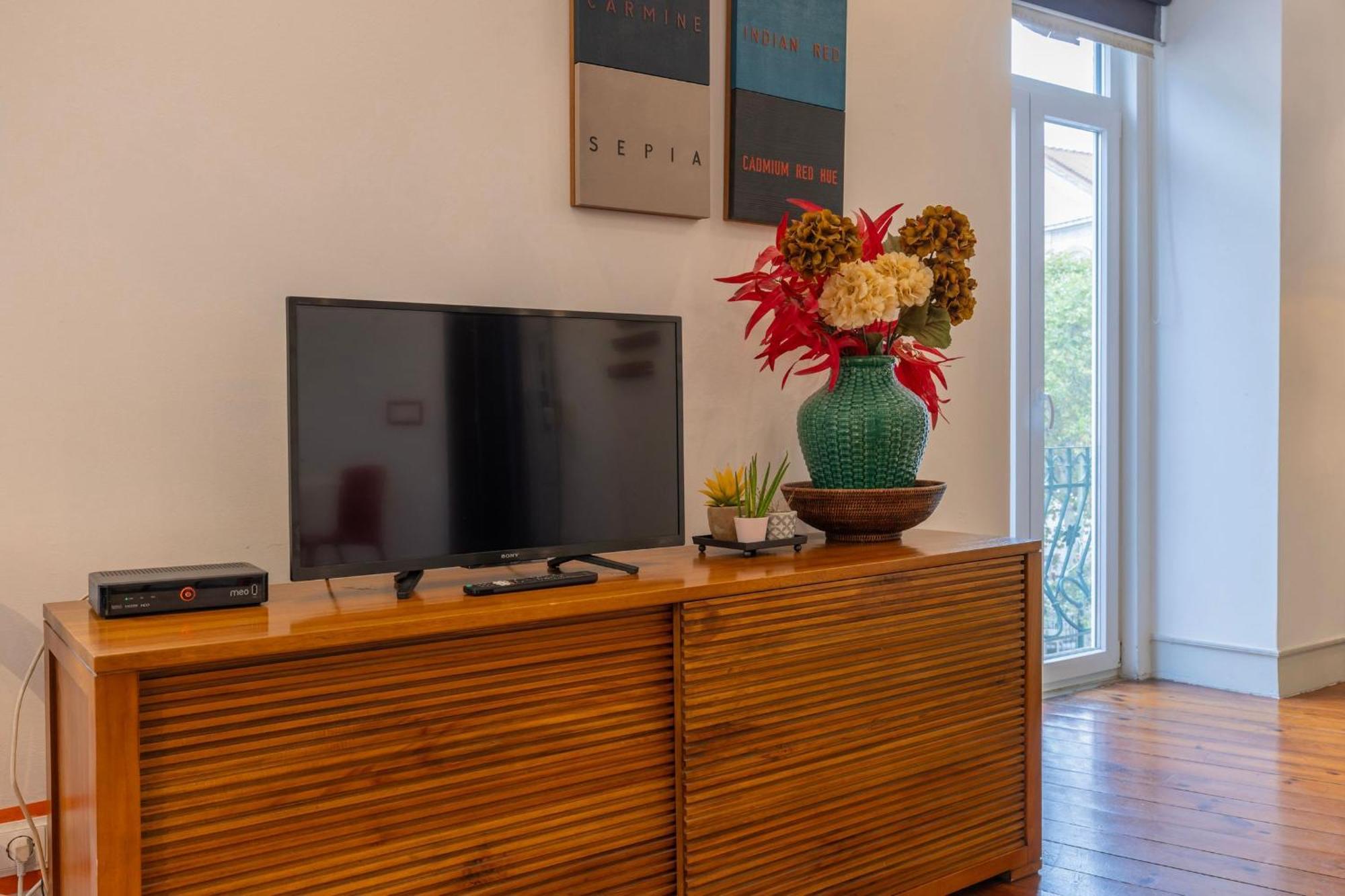 Apartment Chiado Center 1bdr Flat By Lovelystay *