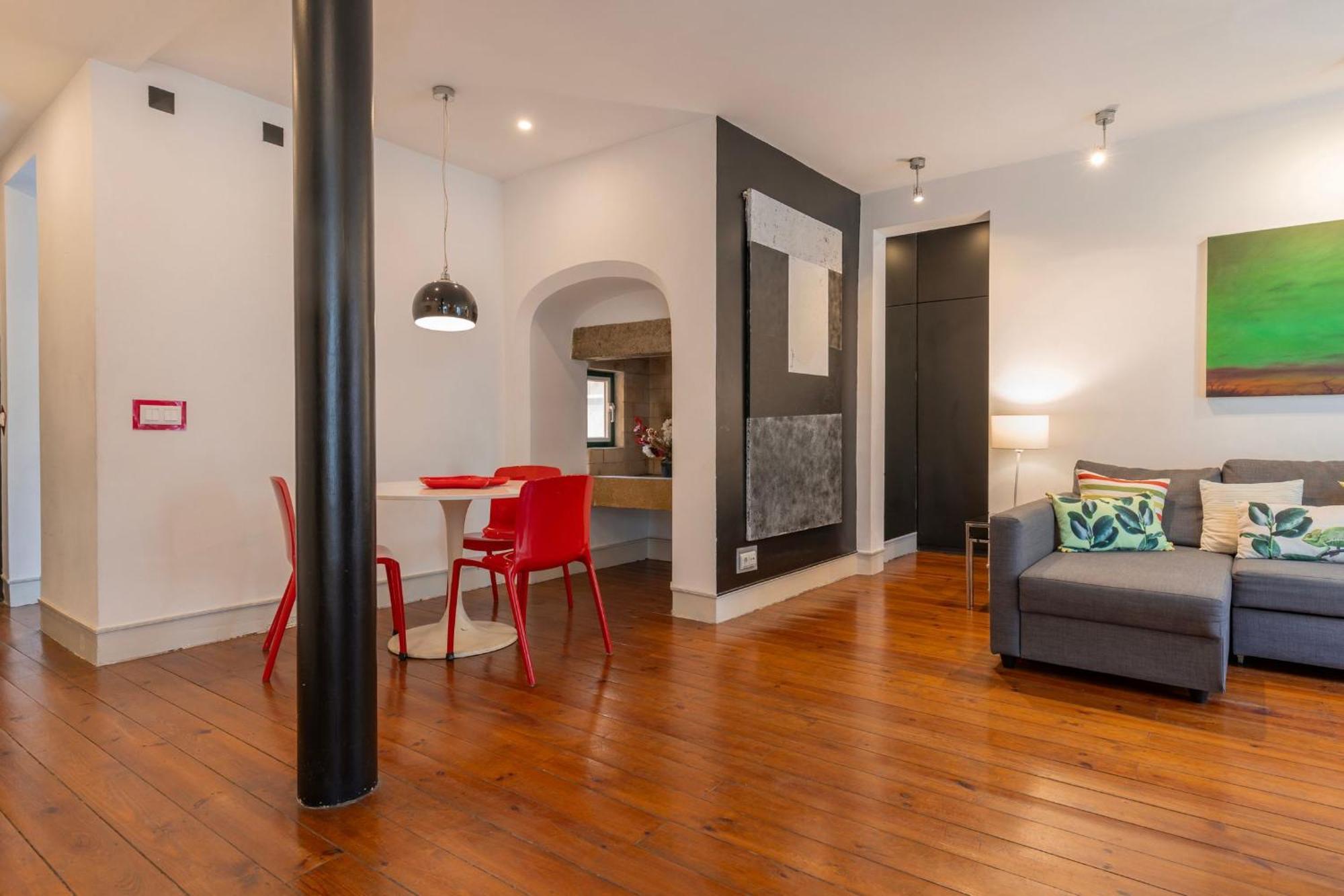 Apartment Chiado Center 1bdr Flat By Lovelystay Lisbon