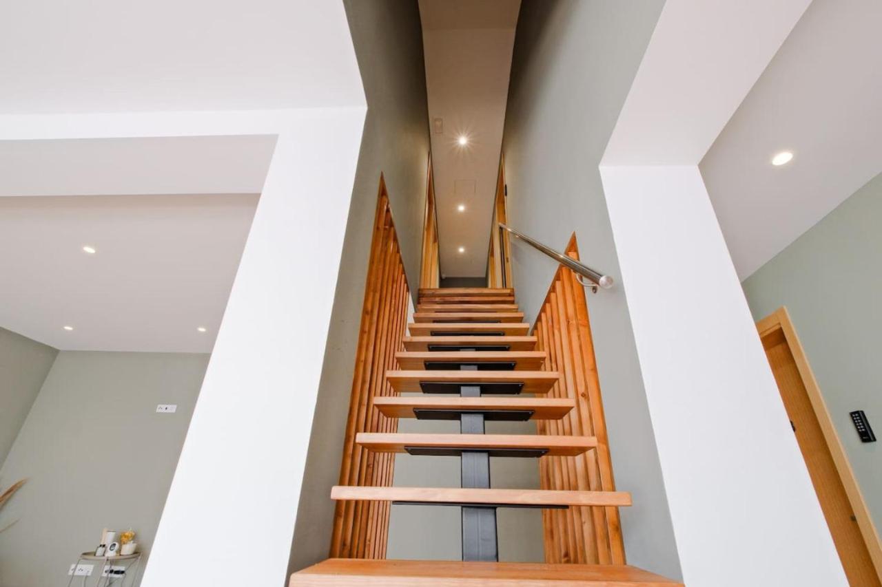 Lovely Fully Equipped Near Subway N12 Apartment Lisbon