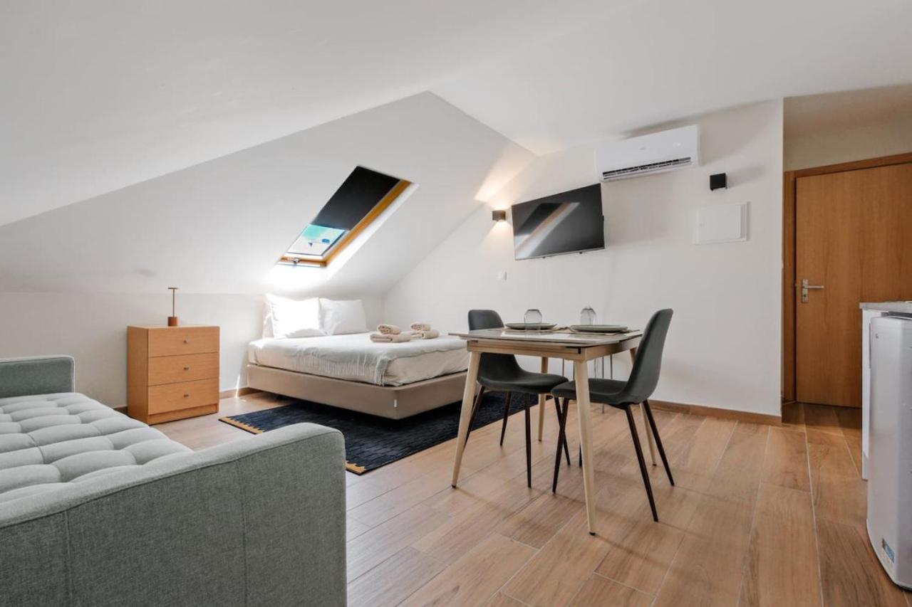 Lovely Fully Equipped Near Subway N12 Apartment Lisbon