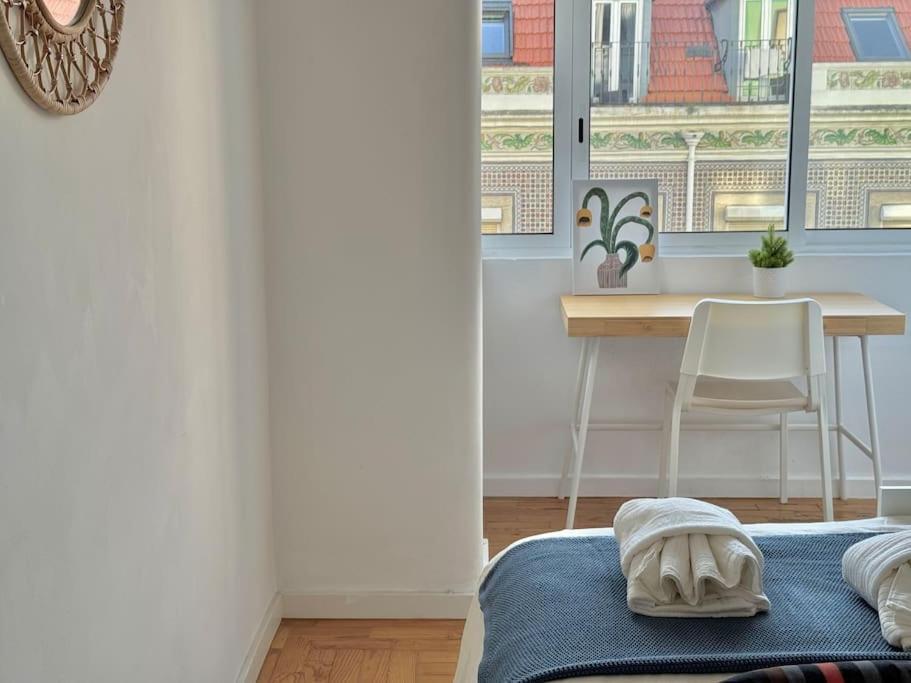 Apartment Viver - Em Campo De Ourique Lisbon