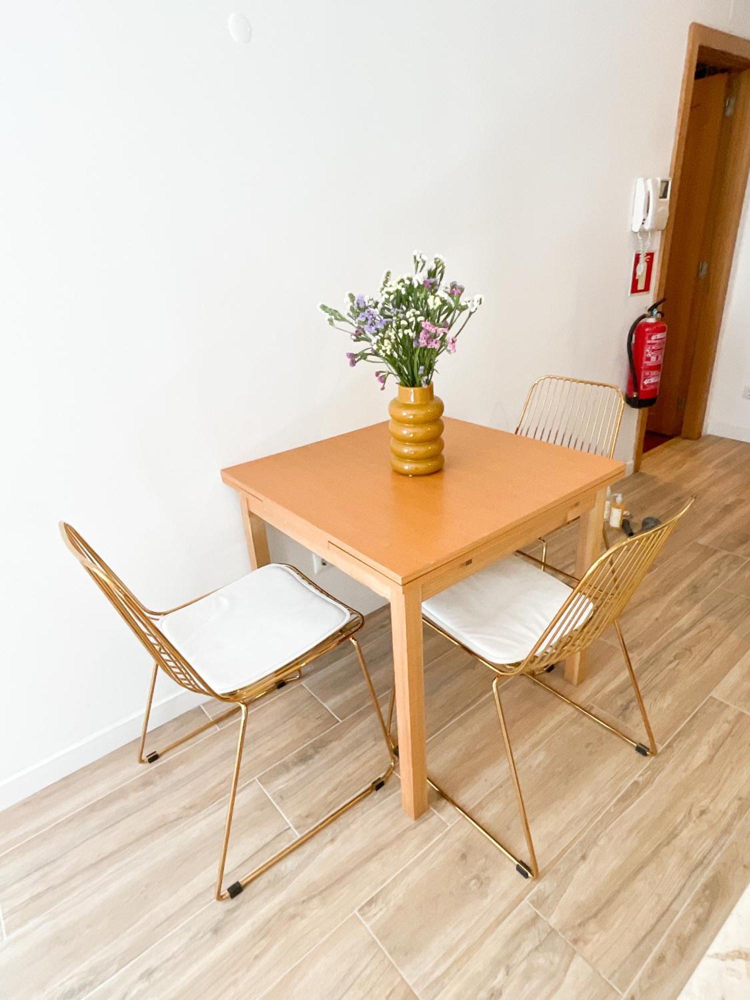 Luxury In Chiado 1 Br Apartment *