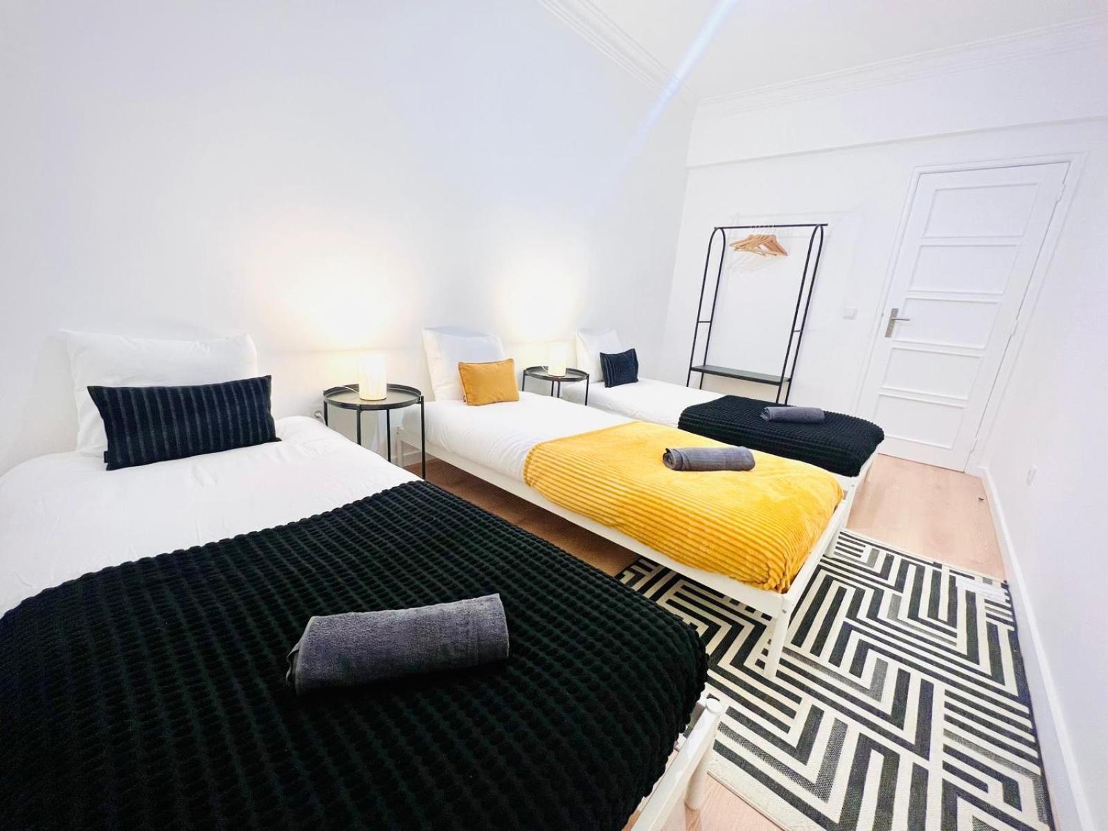 Guest house Center - Ideal For Tourists *