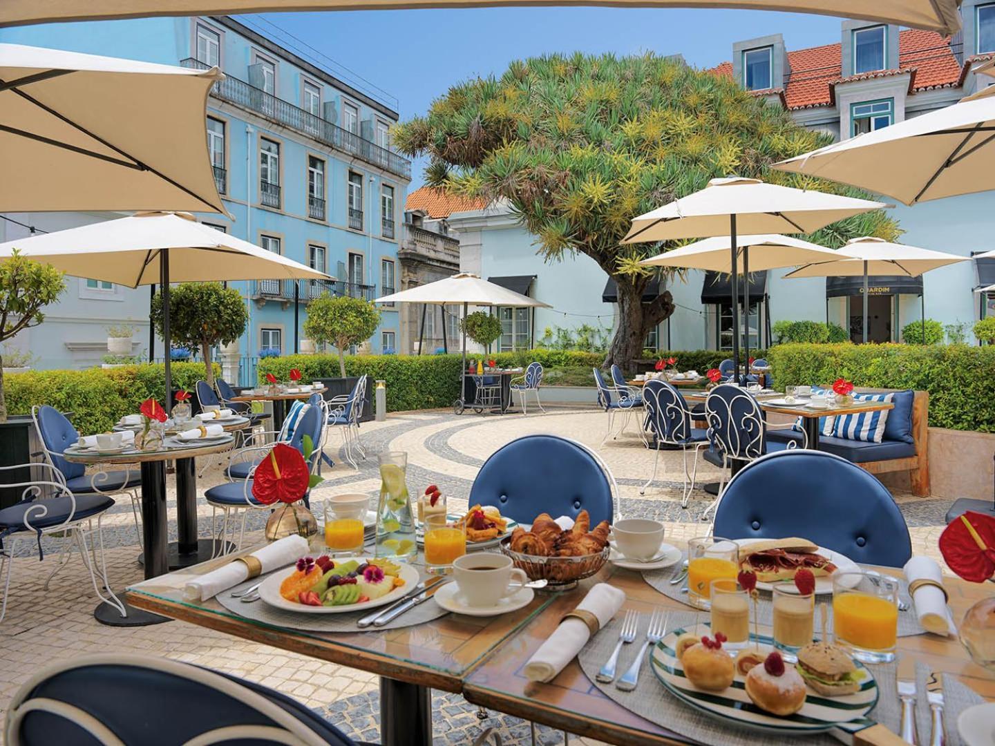 The One Palacio Da Anunciada Hotel 5*