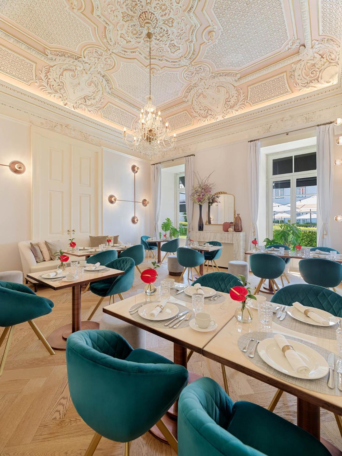 Hotel The One Palacio Da Anunciada 5*