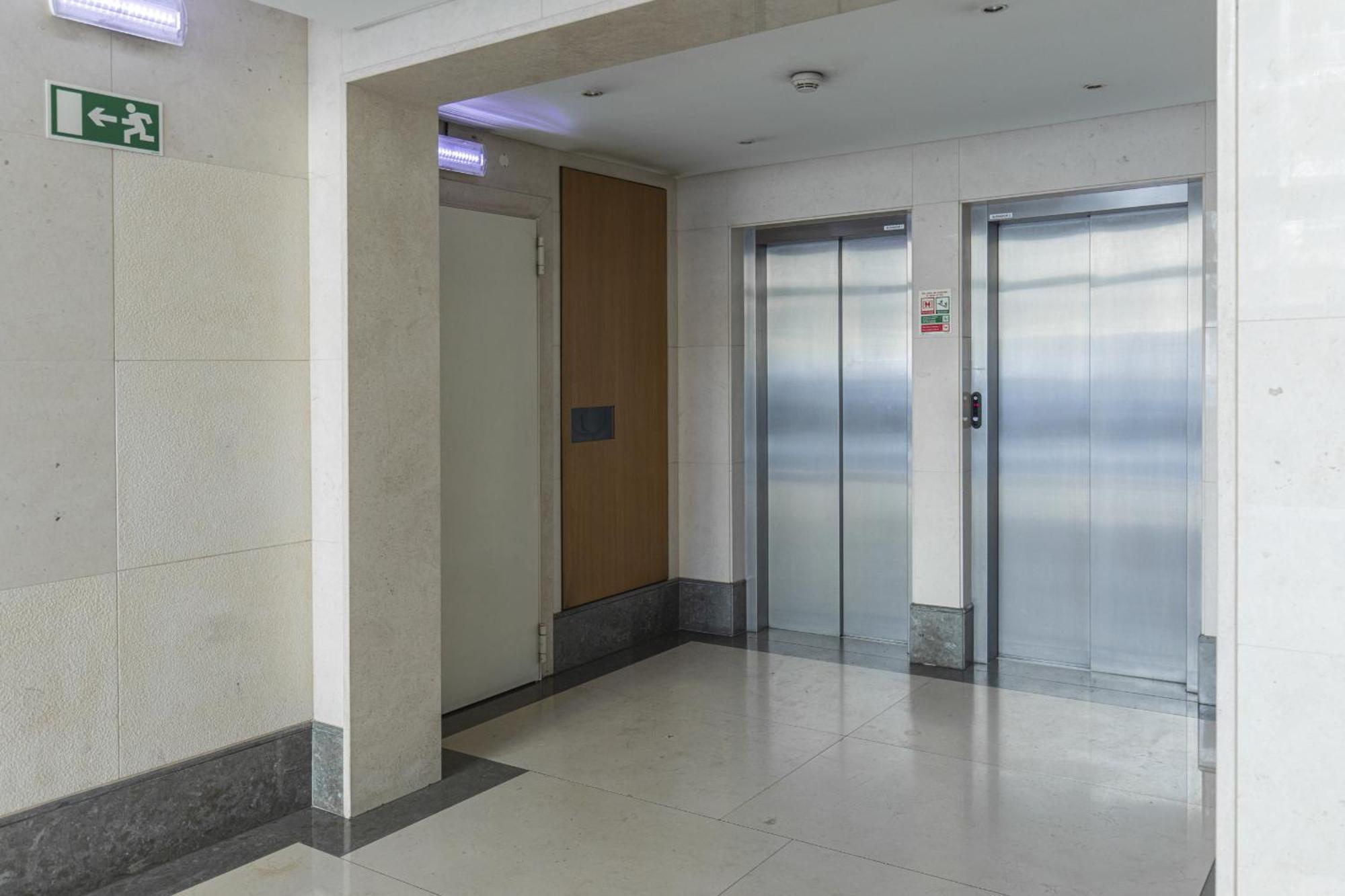2 Bedroom Large By Innkeeper Apartamento Lisboa