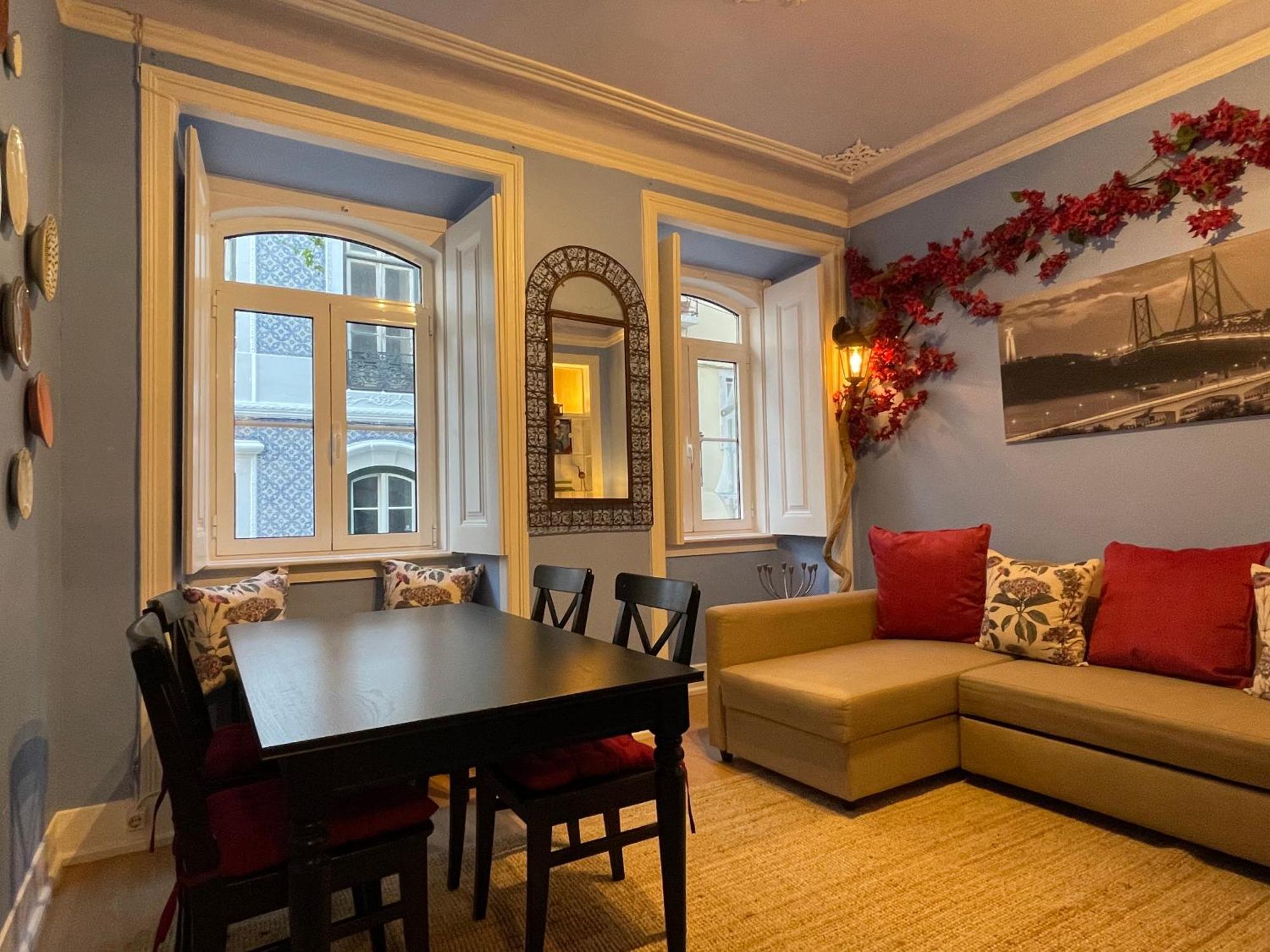 Apartamento Mc Warm Romantic 3br2ba @ Trendy Principe Real *