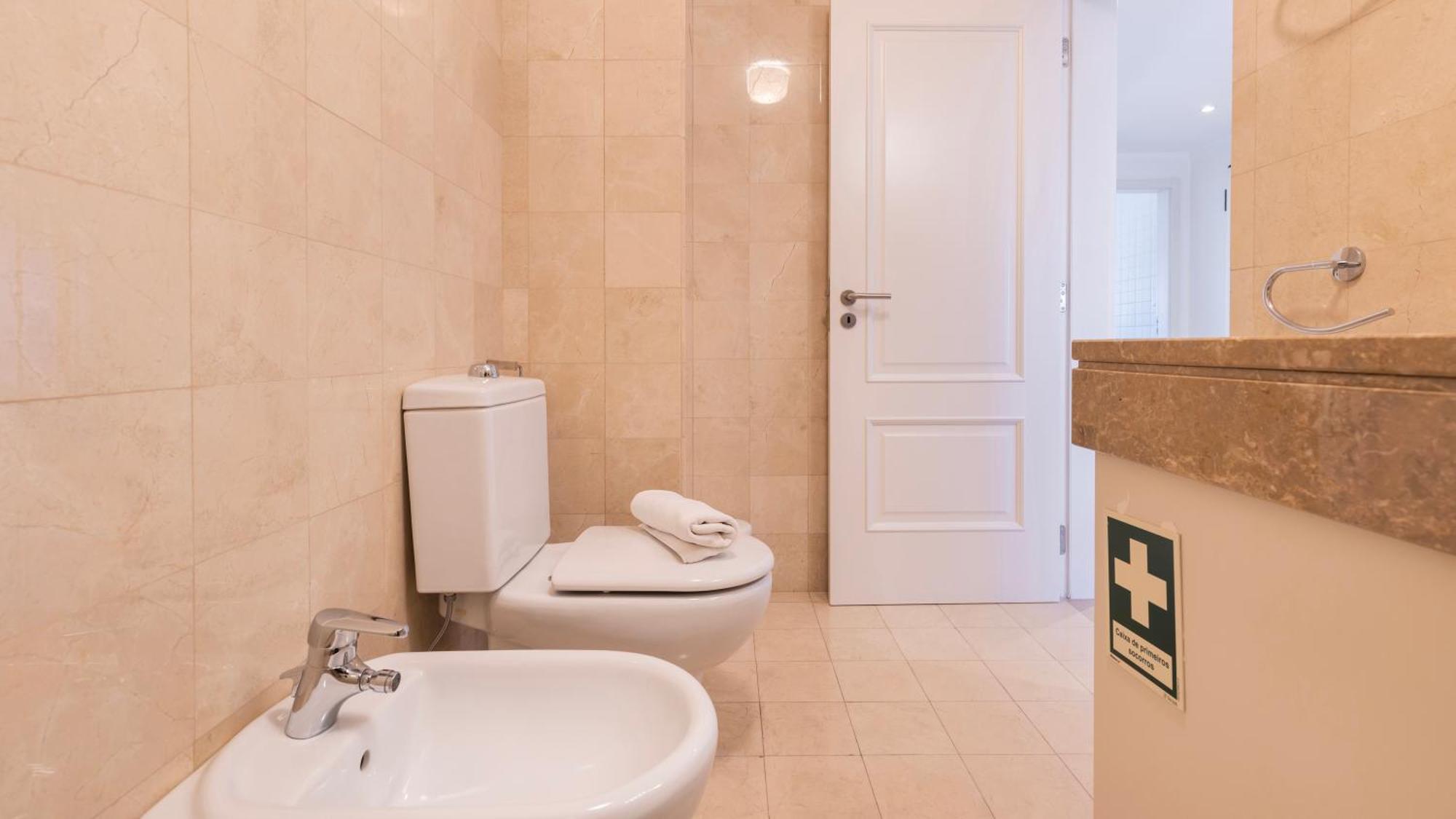 Stylish With Parking By Lovelystay Apartment