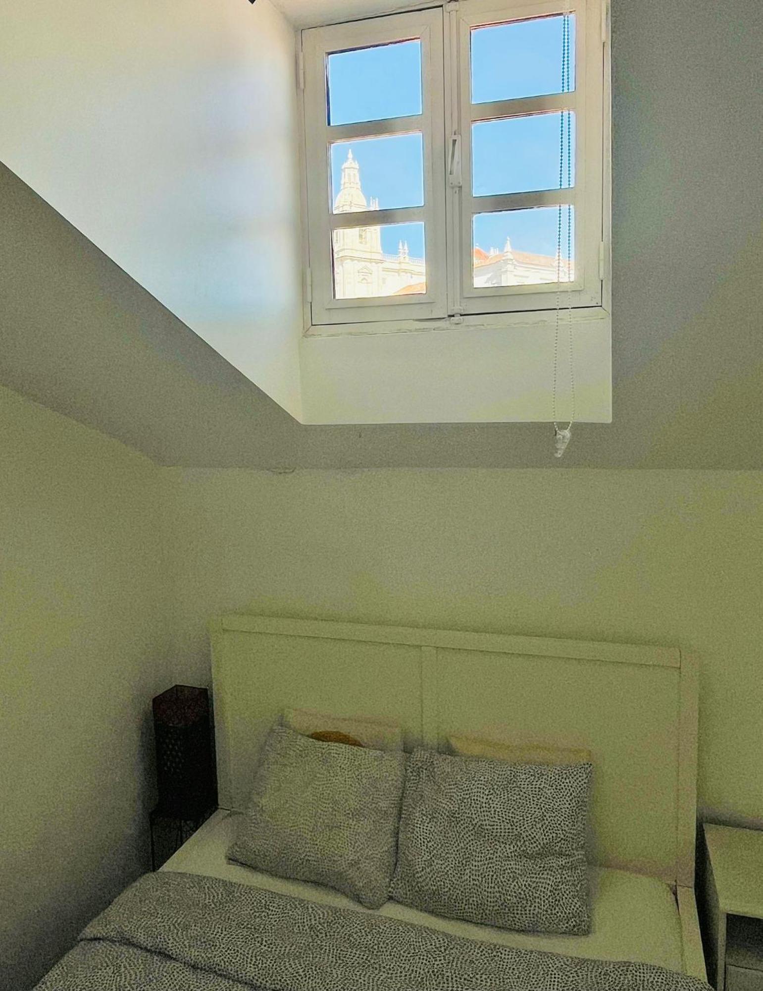 Apartment Tram 28 Cozy In Alfama Lisbon