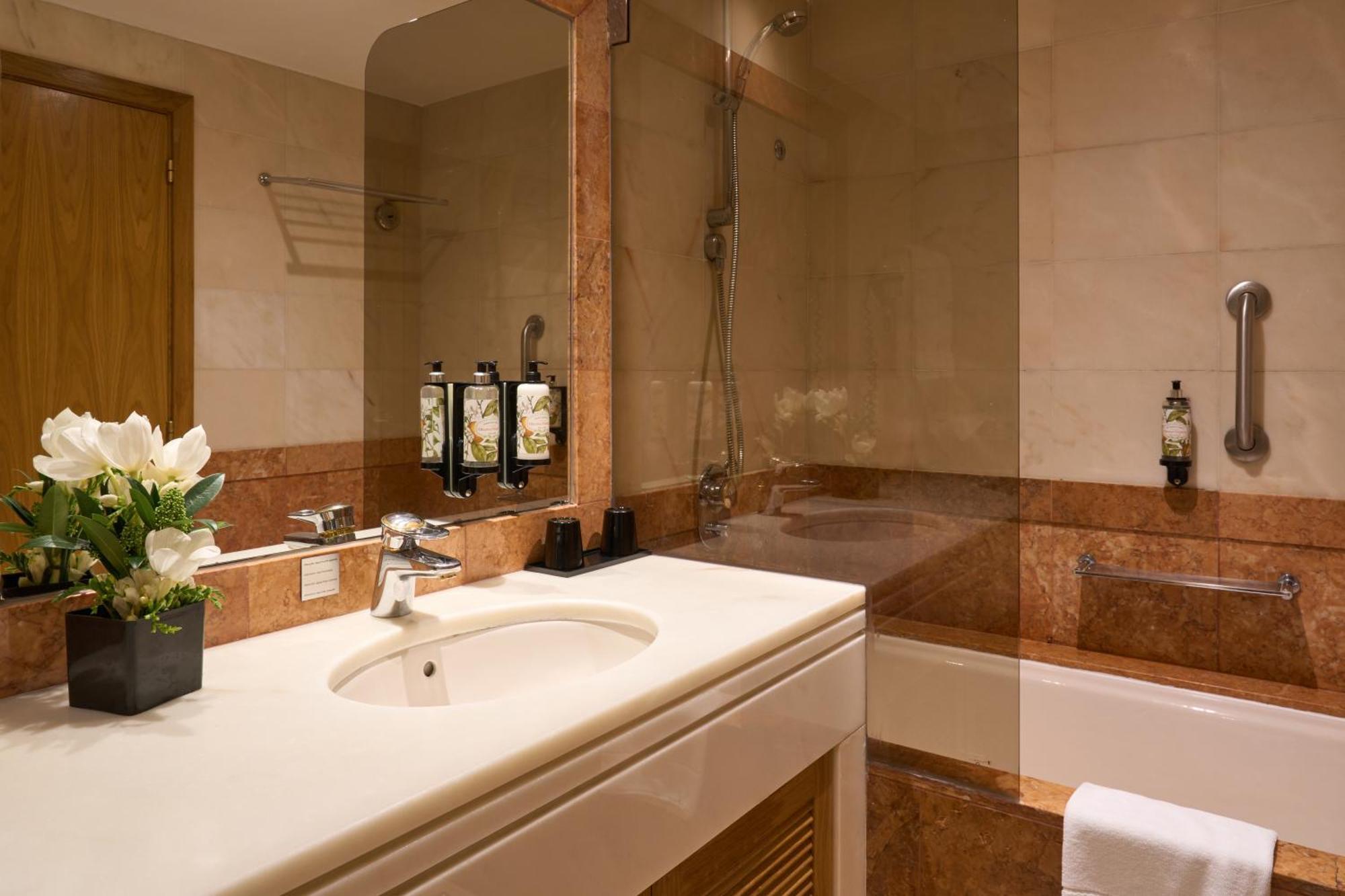 Altis Turisticos 4* Lisbon