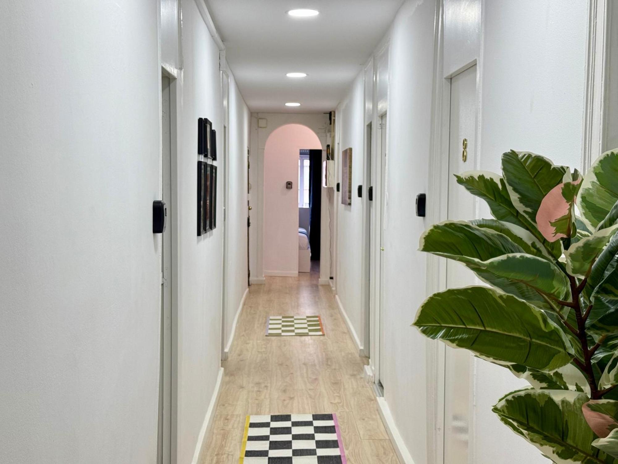 Travelers House Homestay