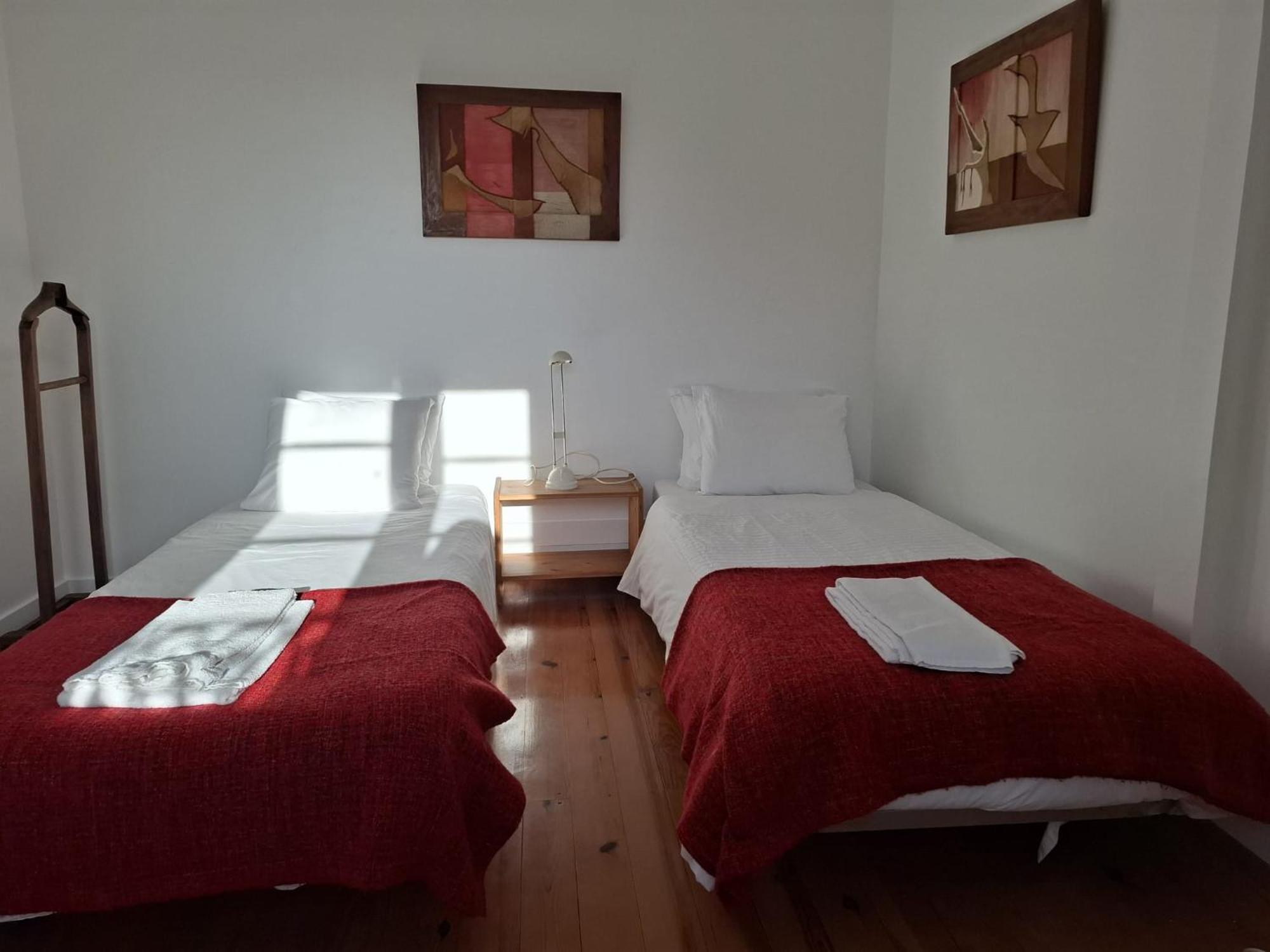 Alfama 2 - Attic With View *