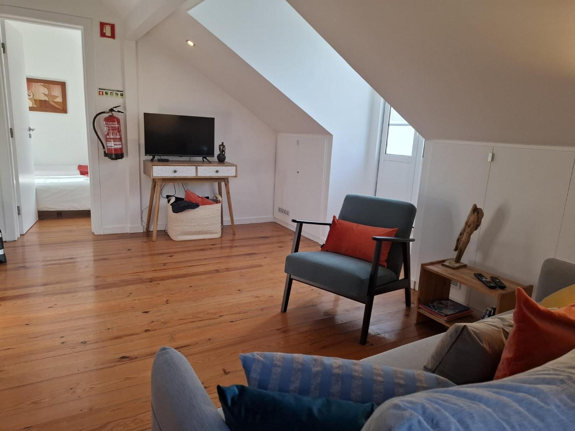 Alfama 2 - Attic With View Apartment Lisbon