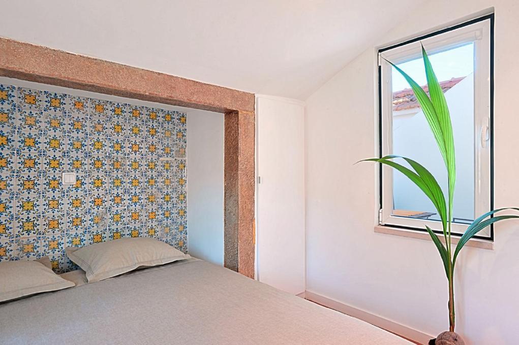 Alfama 2 - Attic With View *